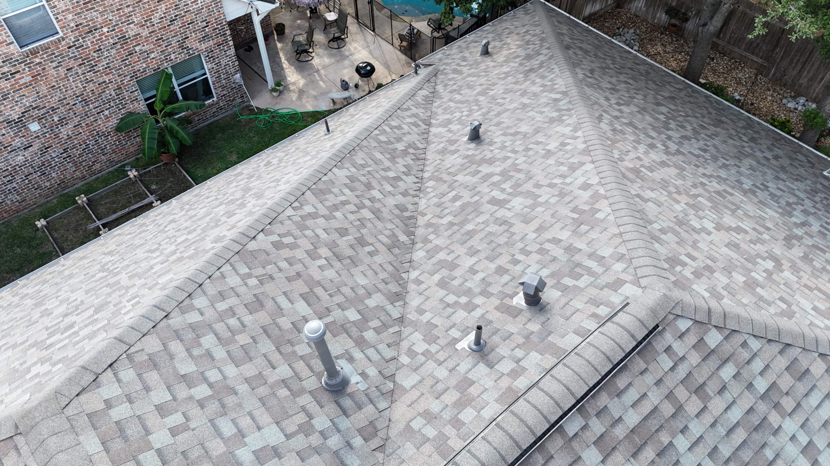 Driftwood - Owens Corning TruDefinition Duration by RoofsOnly.com