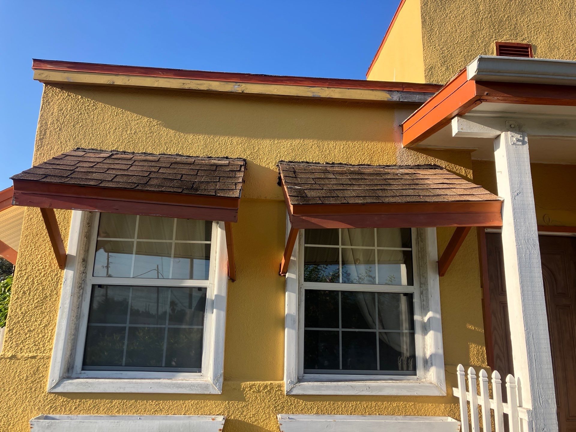 Project in Gulfport 33707 by Mitchell Roofing Company LLC 