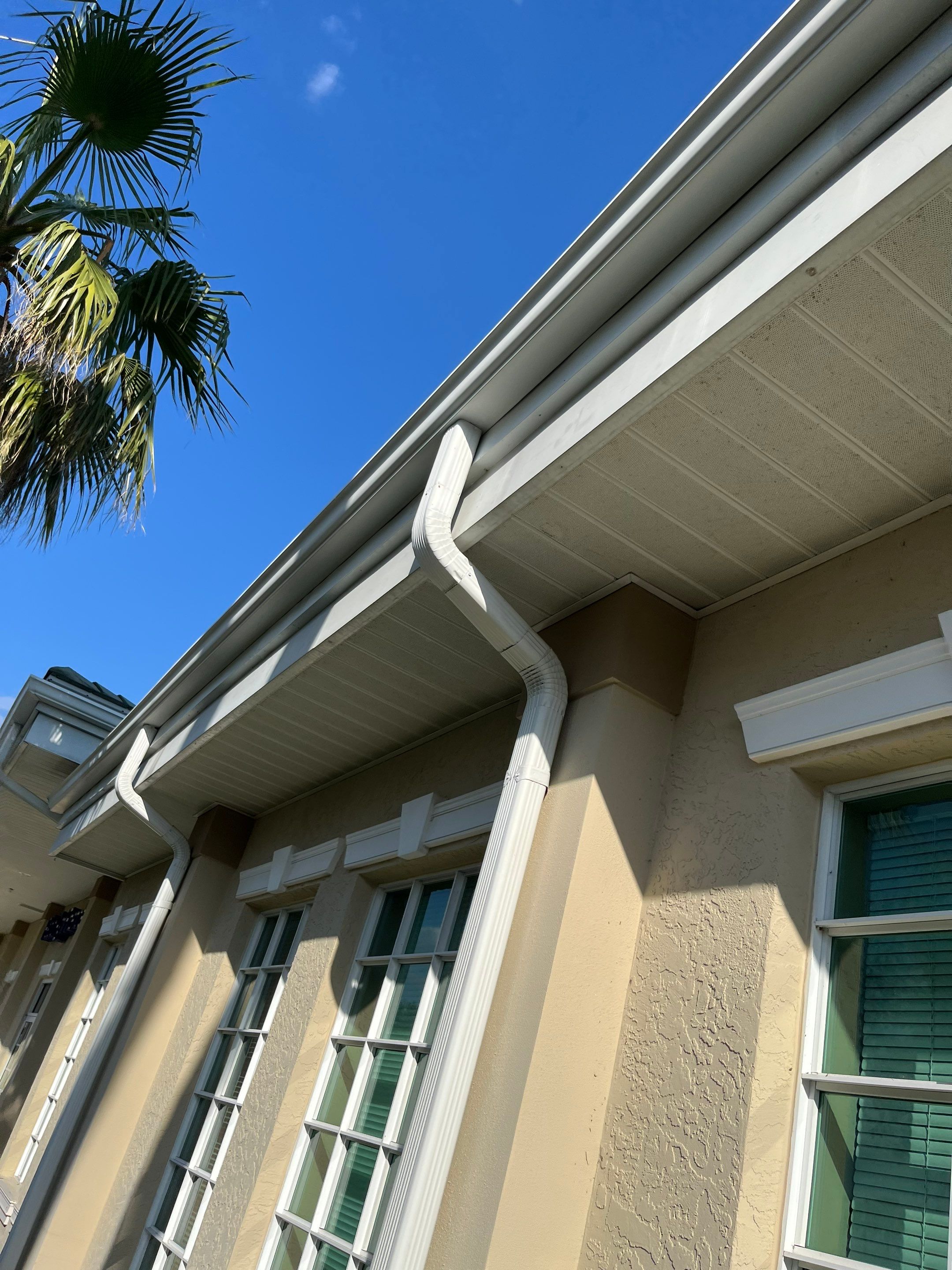 Soffit and Fascia Installation in Sarasota FL by Gutter Professors