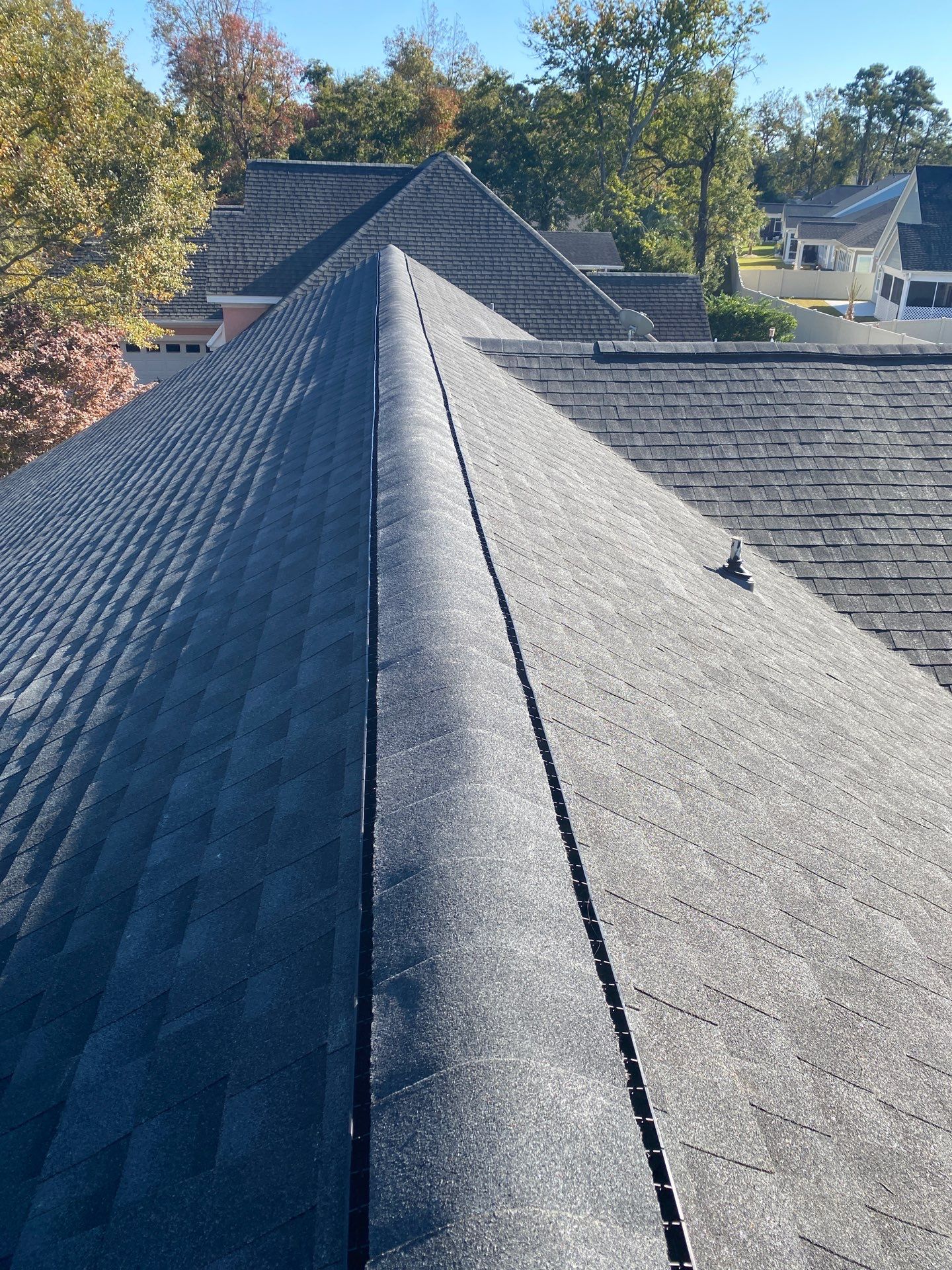 GAF HDZ - Charcoal by Linta Roofing Inc