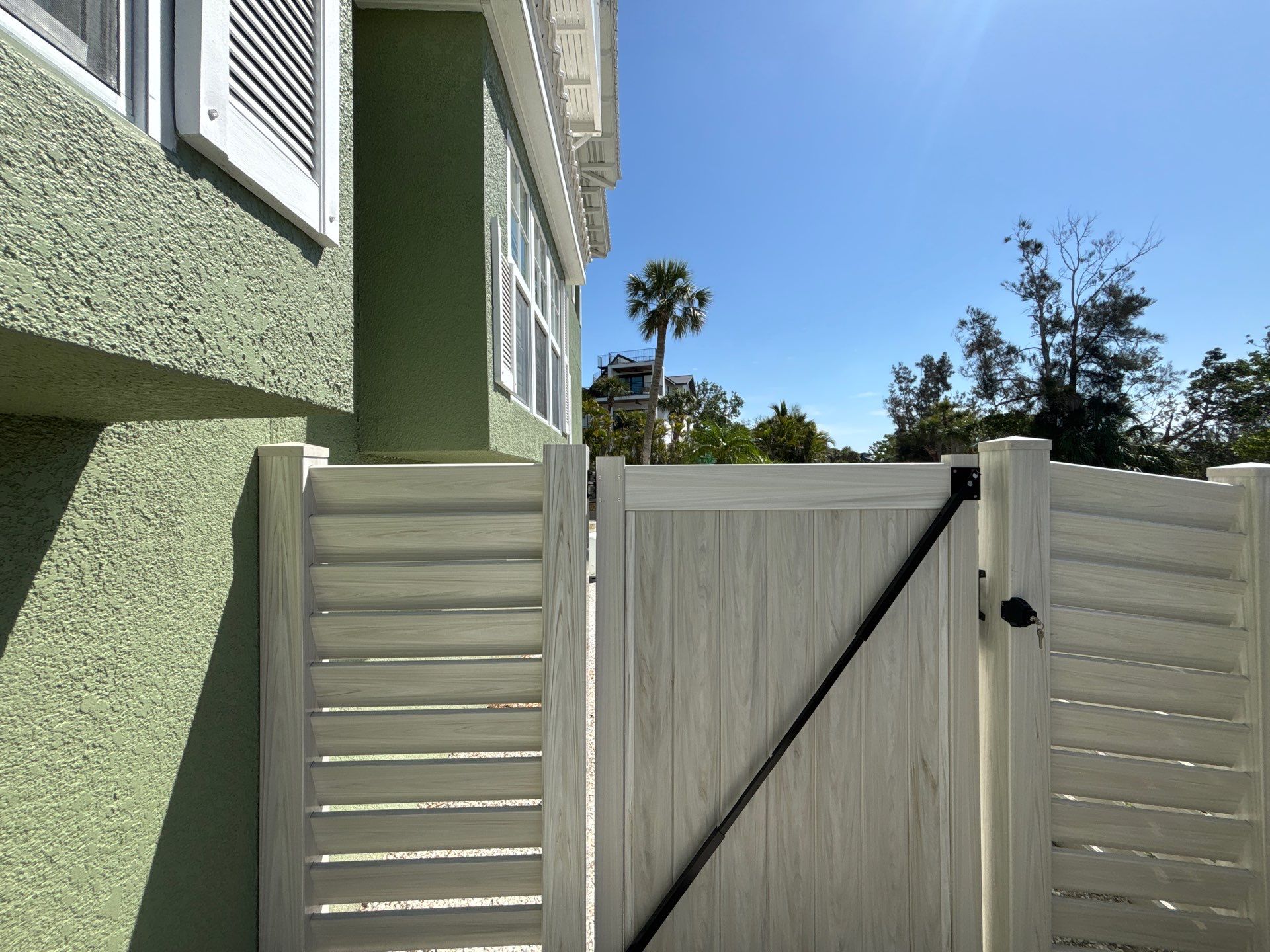 363 tierra mar ln by H&Y Fence