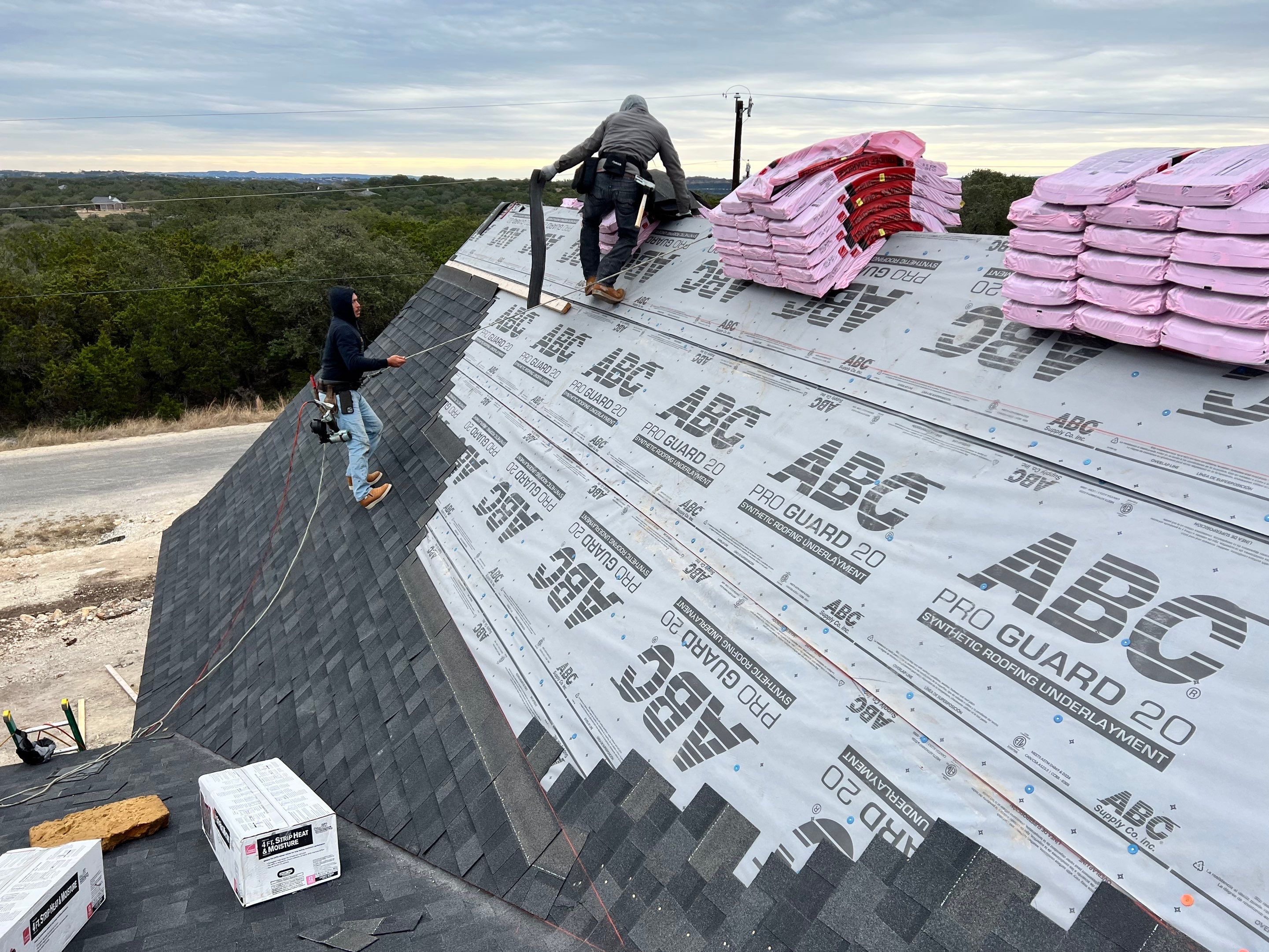 New Home Construction using Owens Corning 30 year Architectural Shingles by Premier Roofing and Contracting