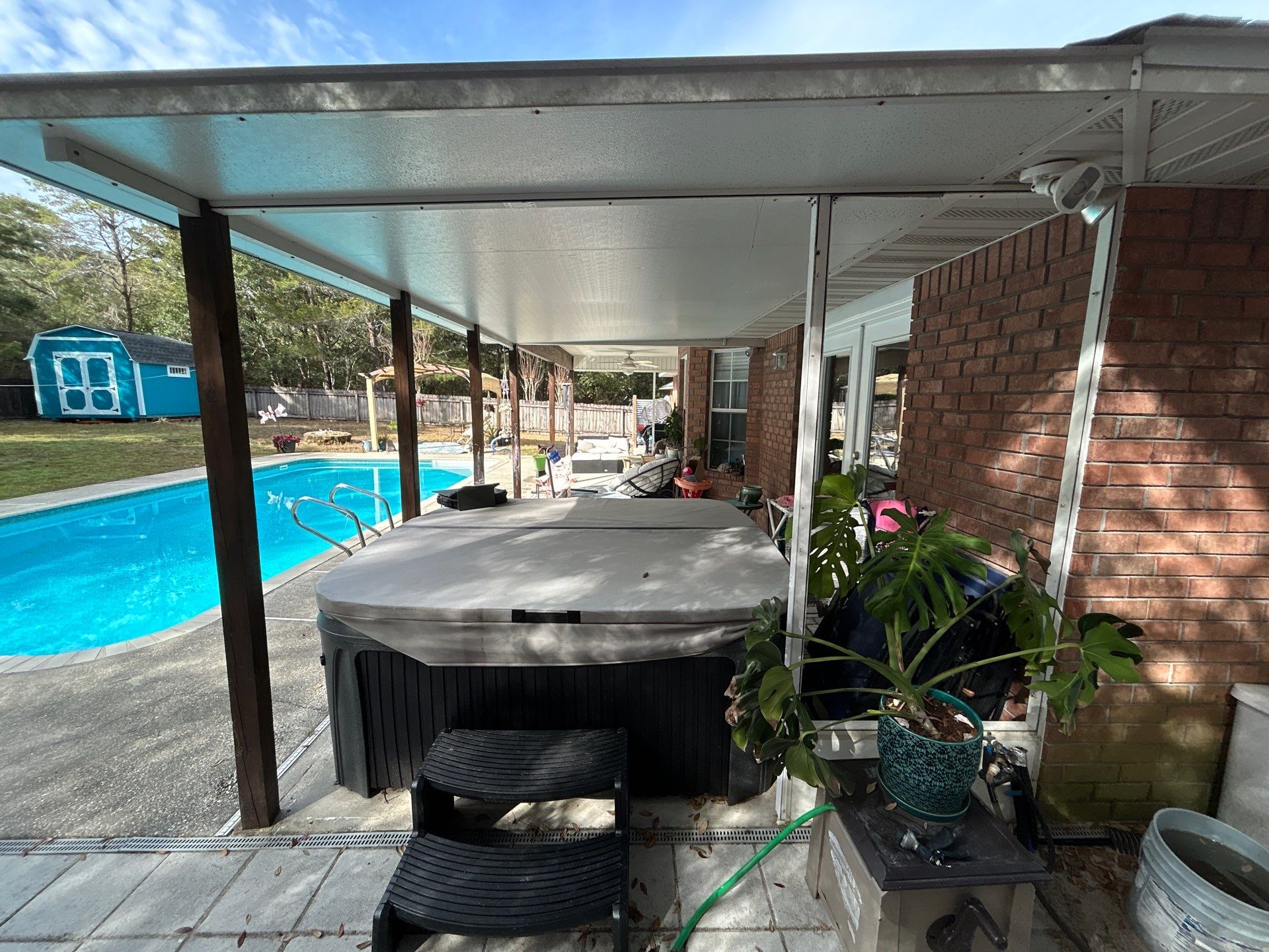 Screen Room using Colorbeam in Gulf Breeze by Titan Sunrooms