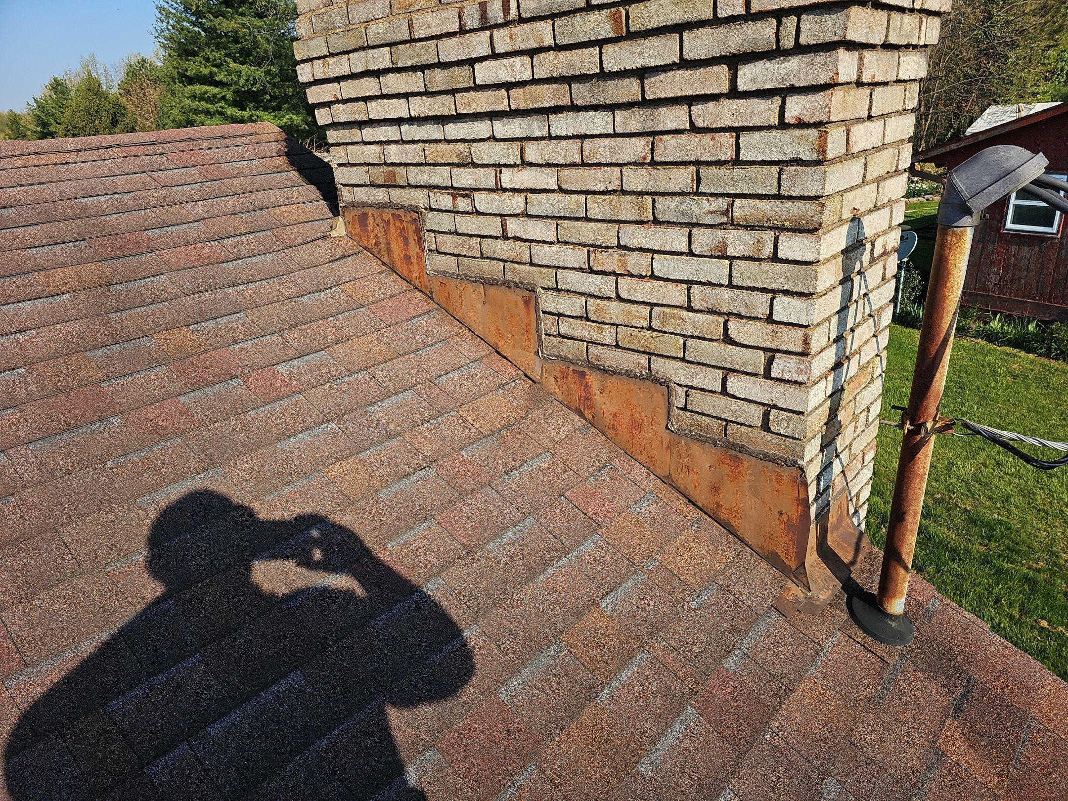 ATLAS PINNACLE COLOR: BURNT HICKORY DRIP EDGE: MUSKET BROWN by Eagle Eye Roofing