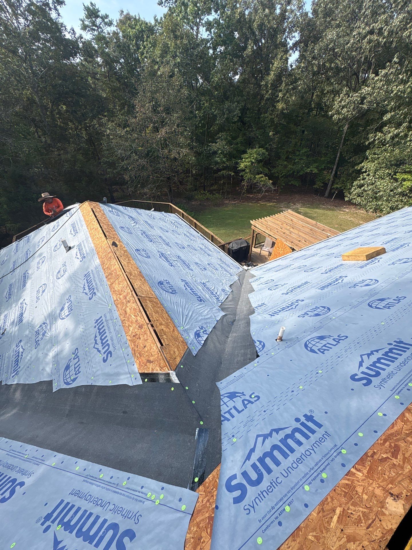 Asphalt Roof Replacement in Gadsden by NANOROOF Alabama