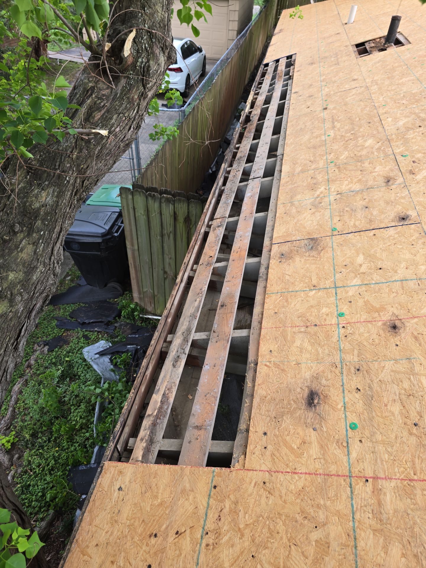 Roof Replacement Houston by Roof Repair Company
