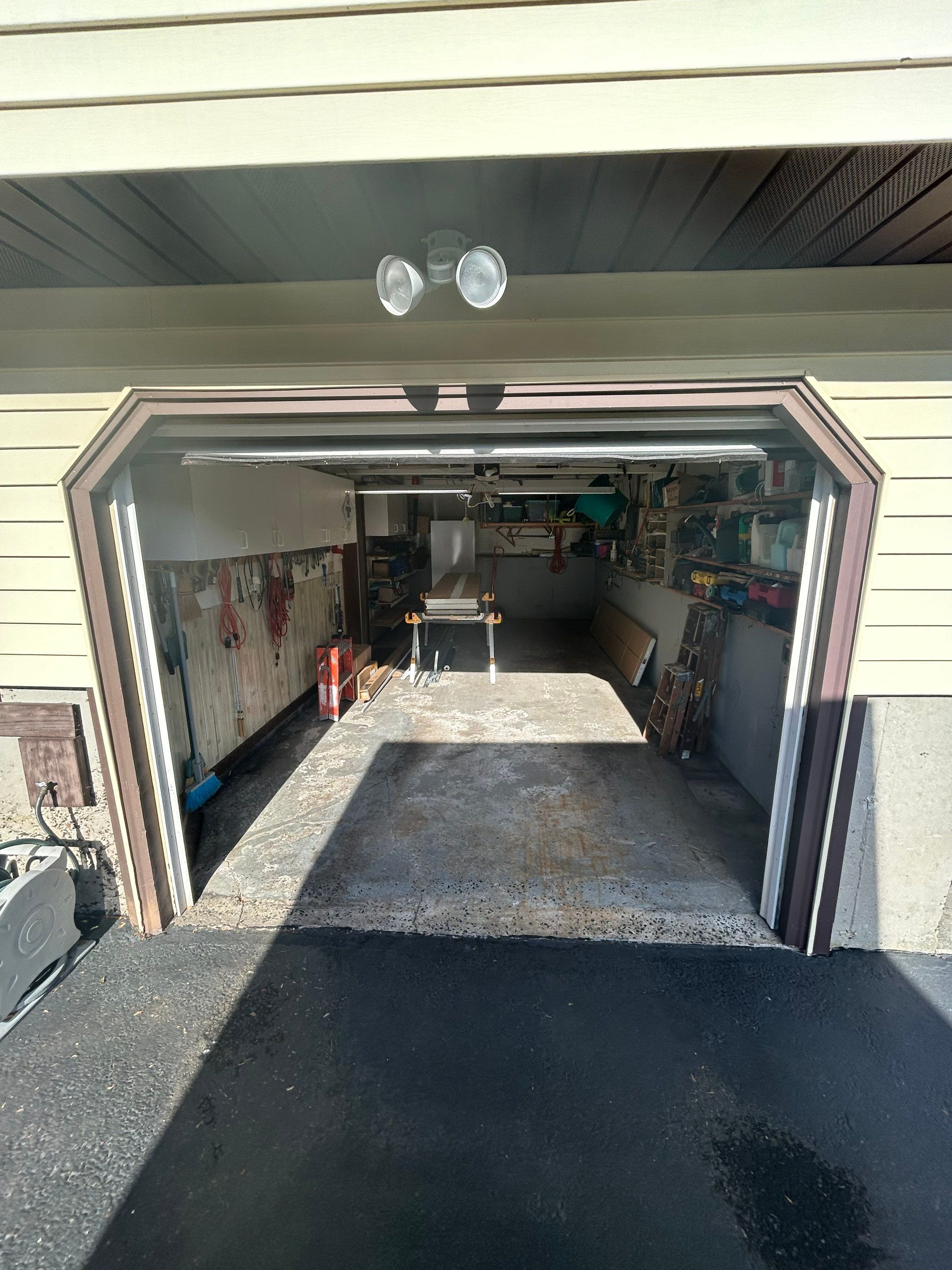 Replacement Garage Door by DiGiorgi Roofing and Siding Inc