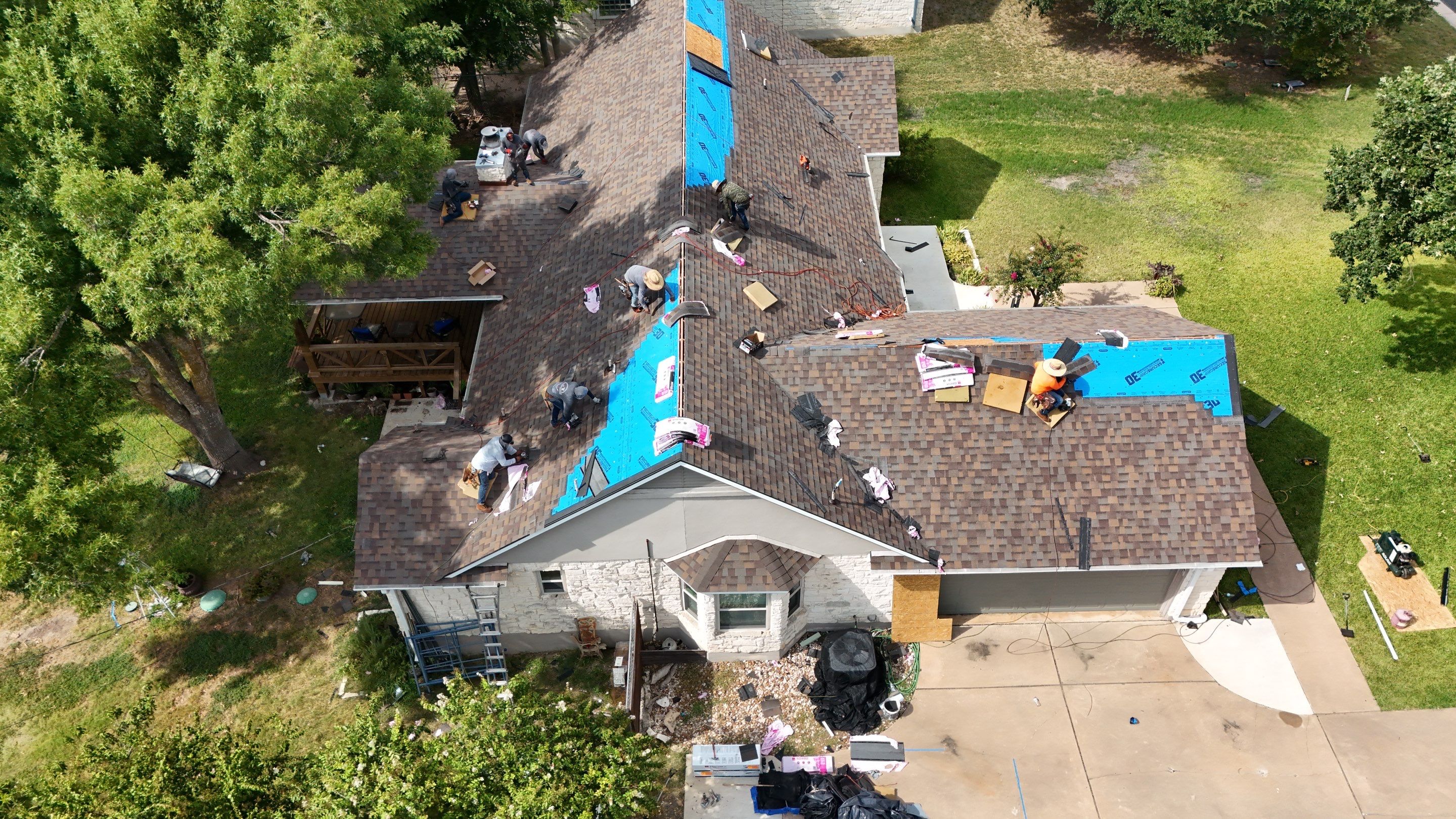 Replacement using Owens Corning - Duration - Teak by Action Exteriors Austin