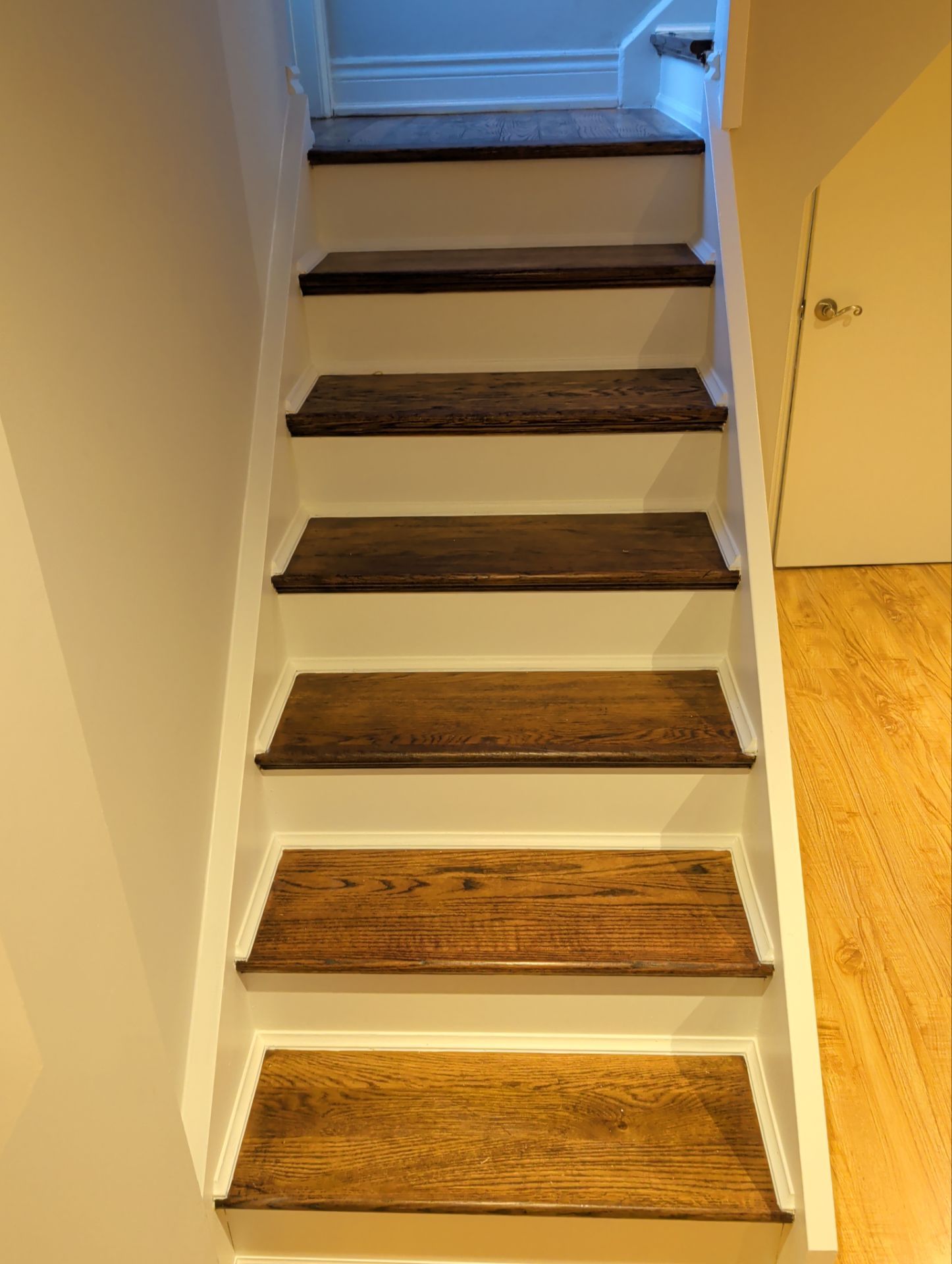 Full Interior Painting and Kitchen Cabinet Refinishing in Toronto by GTA HOME PAINTING
