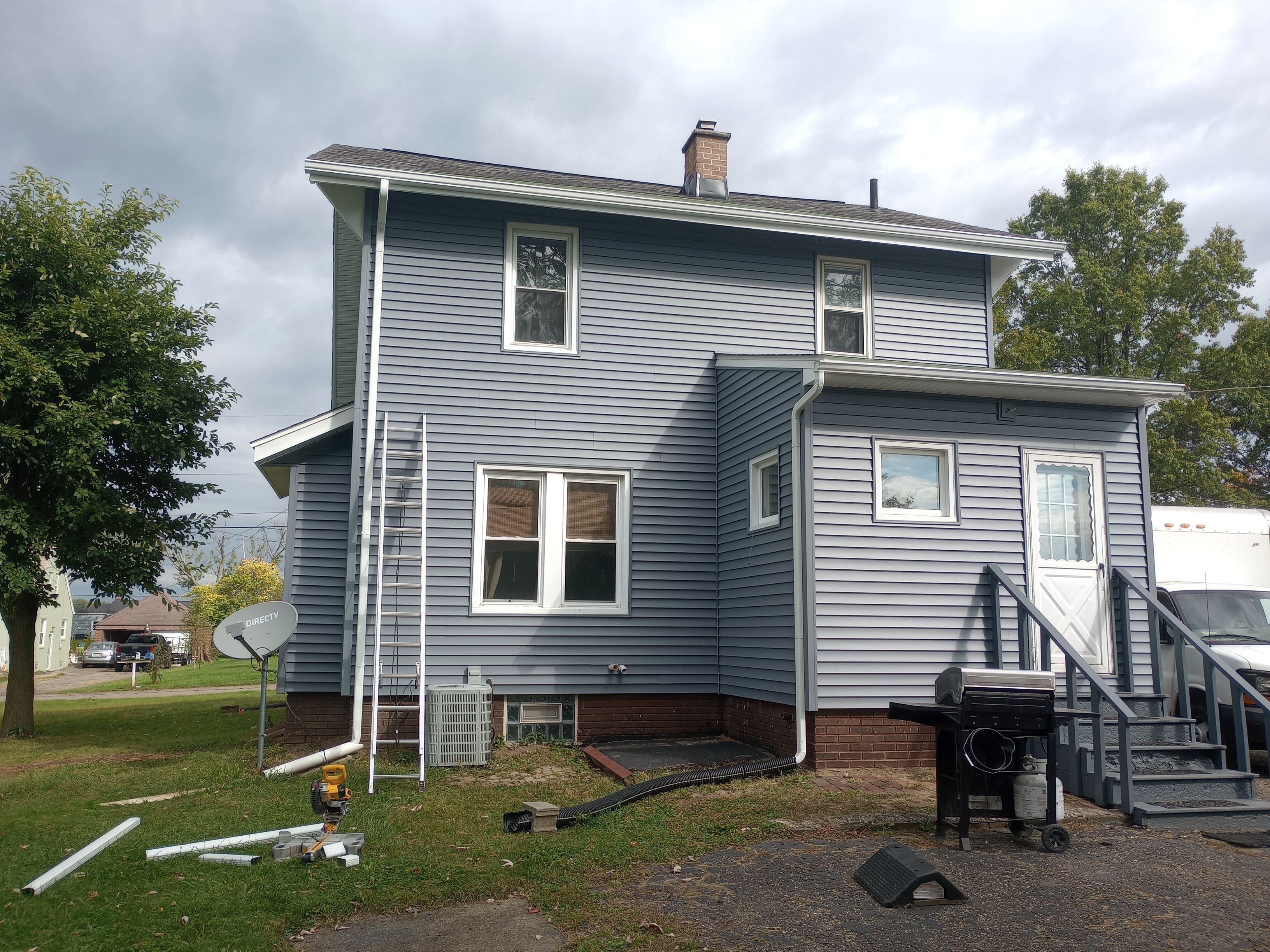 Laura & Keith Conley by Silver Leaf Contracting 