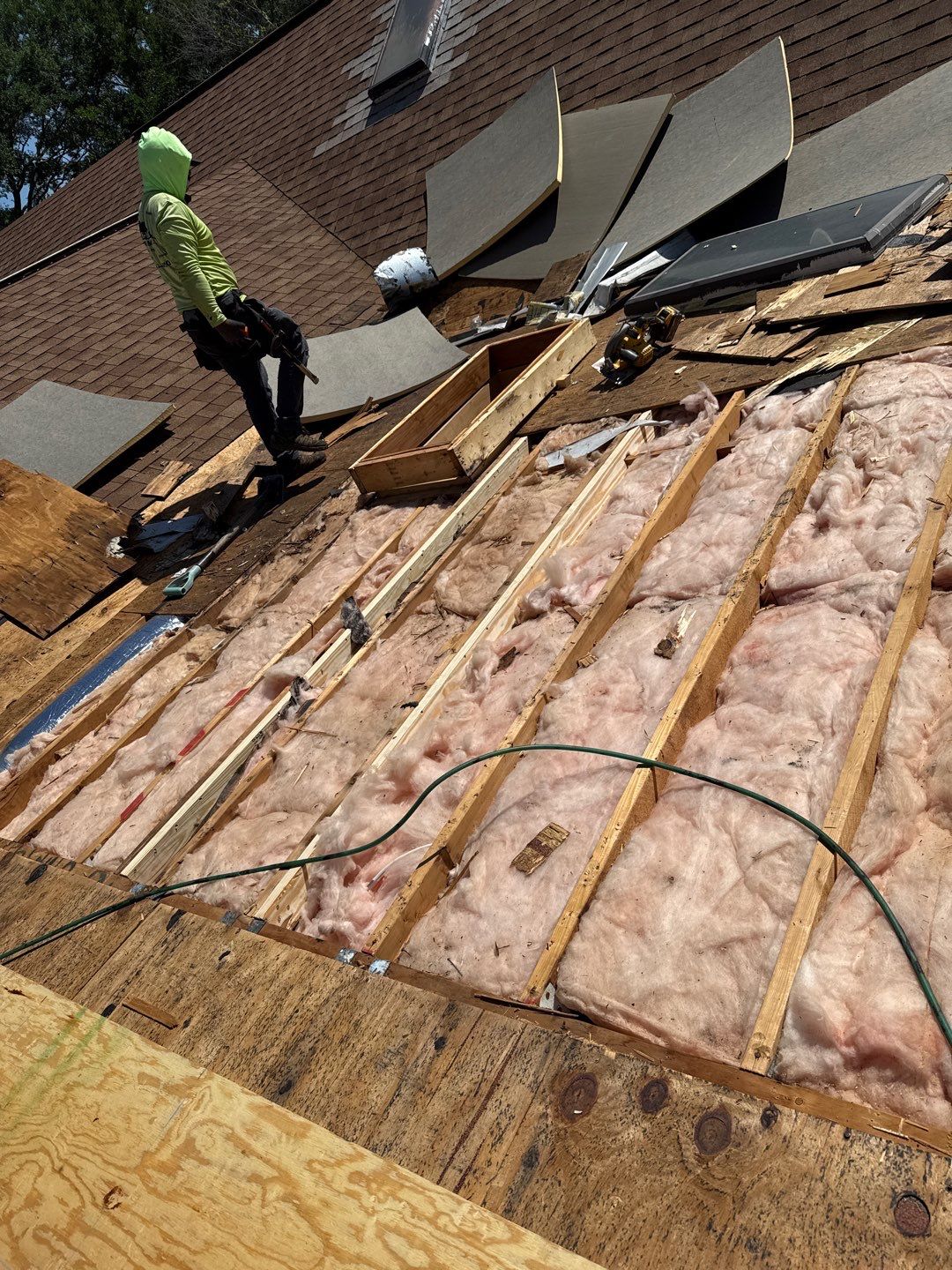 Project in Seminole 33772 by Mitchell Roofing Company LLC 