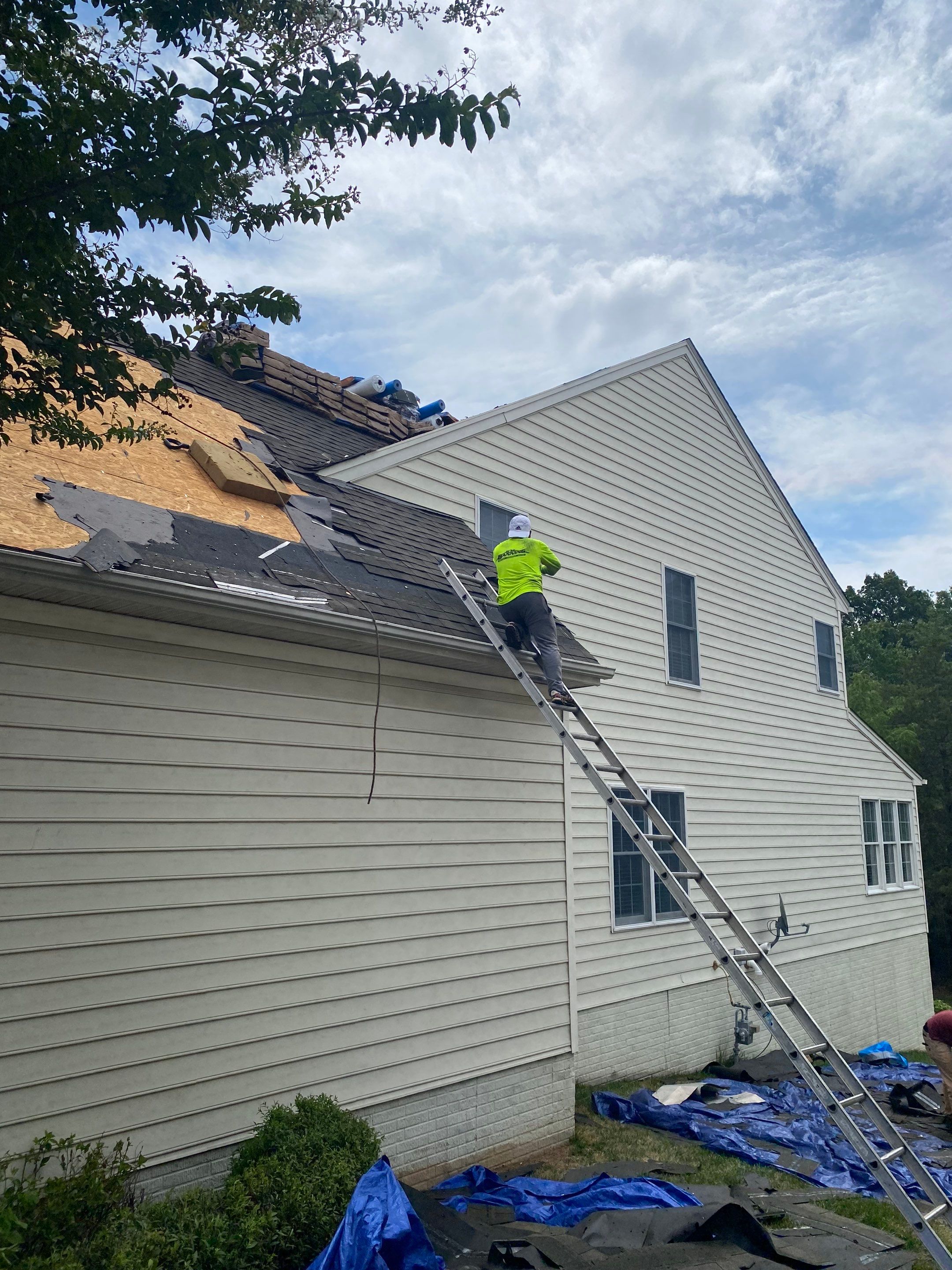 Haymarket: Roof Replacement with CertainTeed Landmark Pro Designer Shingles in Max Def Weathered Wood by RM Banning, Inc.