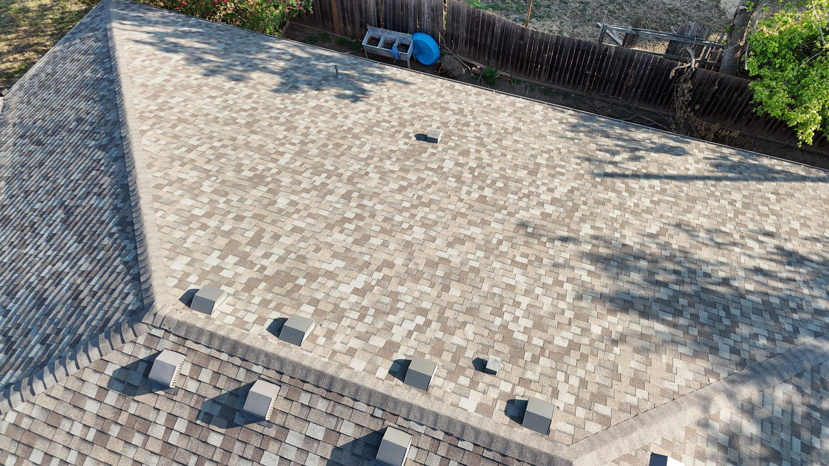 Driftwood - Owens Corning TruDefinition Duration by RoofsOnly.com