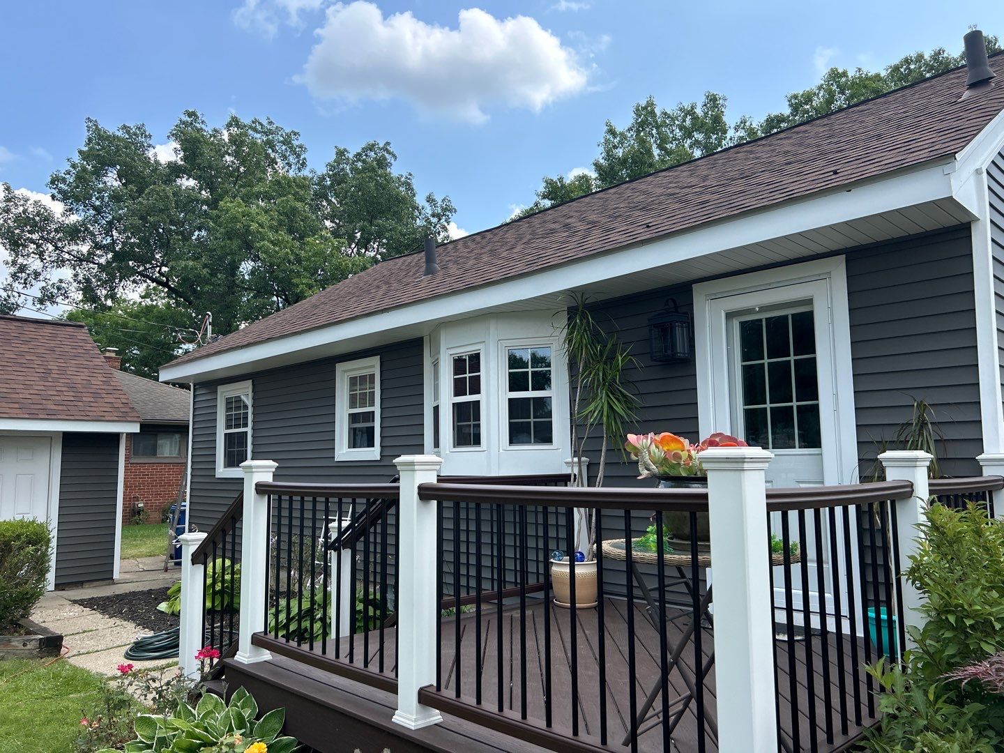 Siding Replacement using Alside Odyssey D4" by 180 Contractors