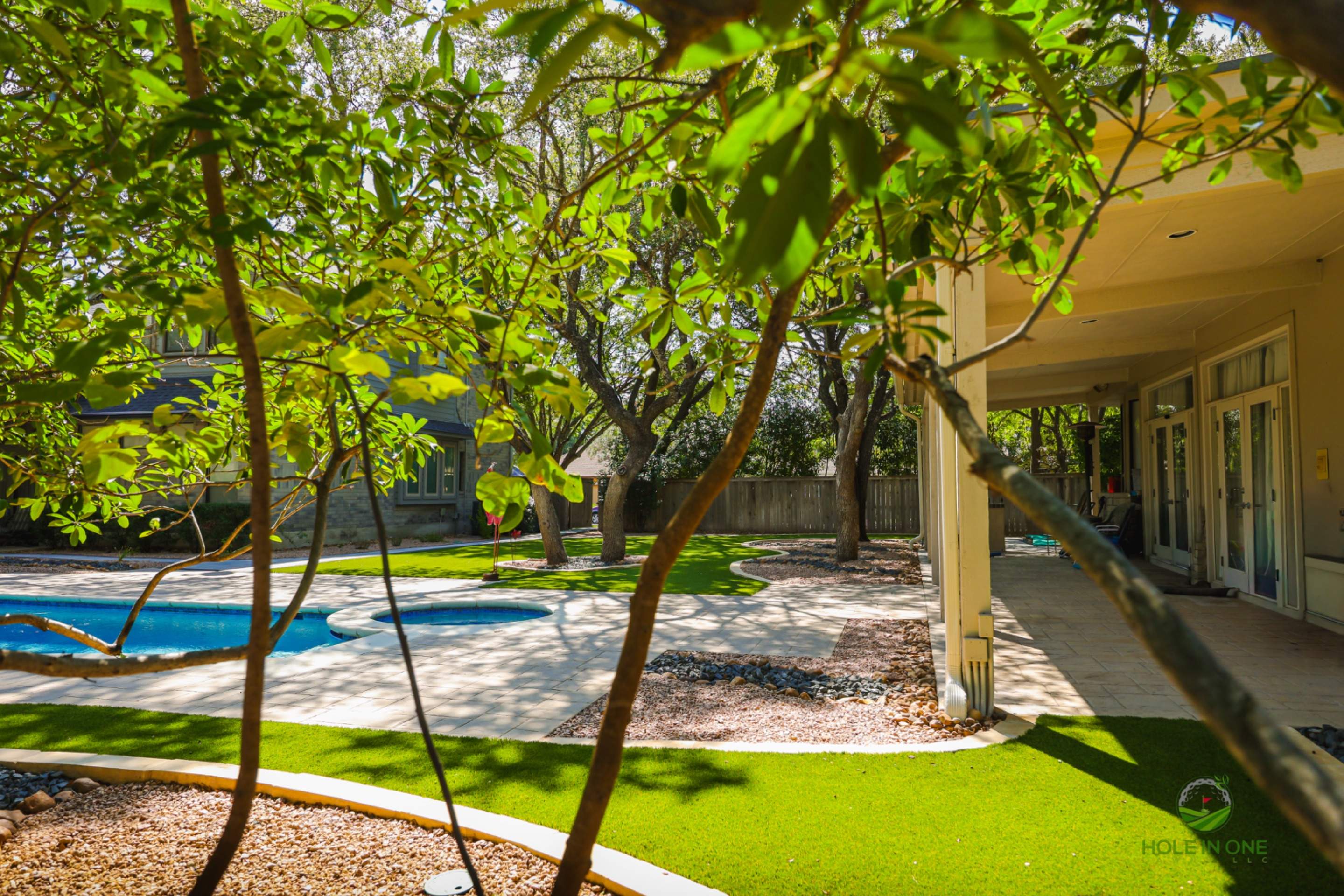 Chase Oak, San Antonio Tx. by Hole In One Lawns, LLC