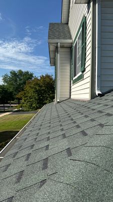 Turtle Shell gutter protection installation in Aurora, IL 60506, photograph 4