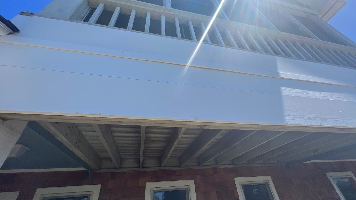 Carolina Clipper Full Exterior Project by Gallop Roofing & Remodeling, Inc.