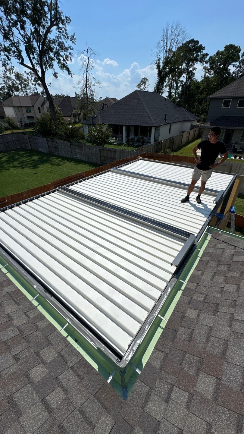 Mr & Mrs Smith  by Texas Urban Elements