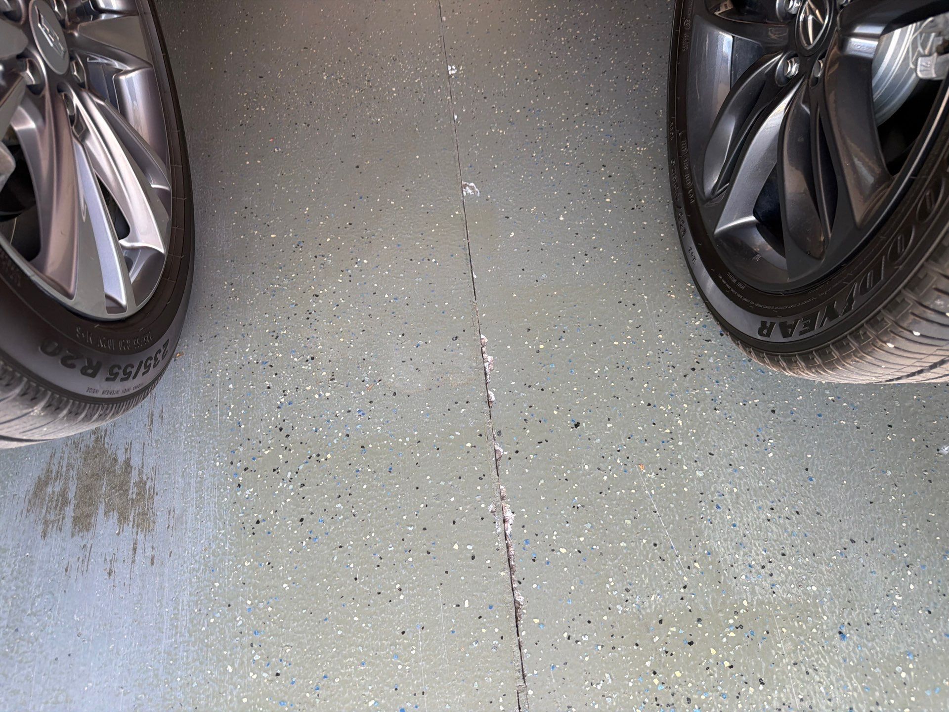 Multi-Car Garage Concrete Coating with Coyote Flake Finish in Sioux Falls by Select Painting, Coatings & Garage Cabinets