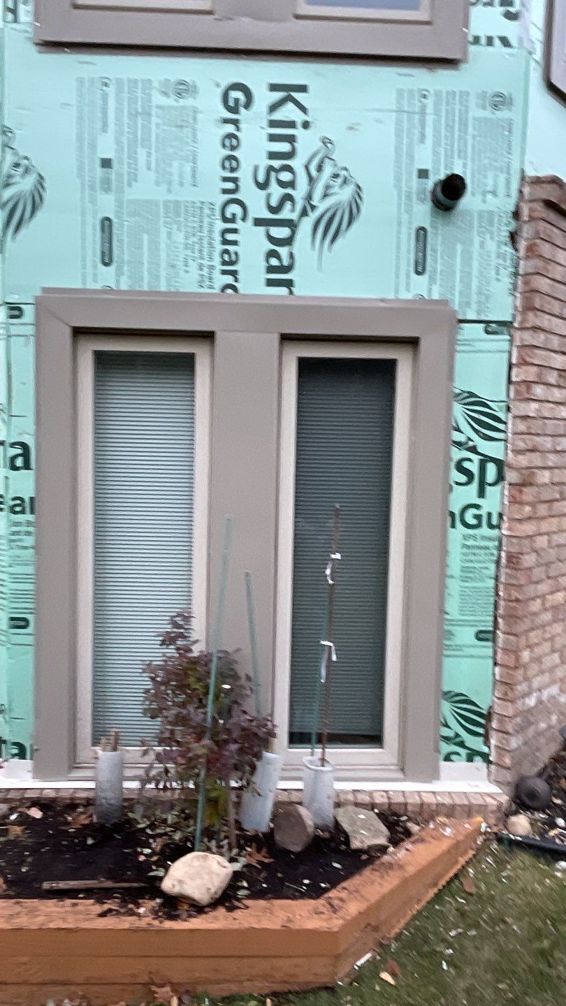 Siding Replacement using CertainTeed Restoration Classic D5 by 180 Contractors