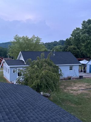 Residential Roofing Installation using GAF Timberline HDZ Charcoal