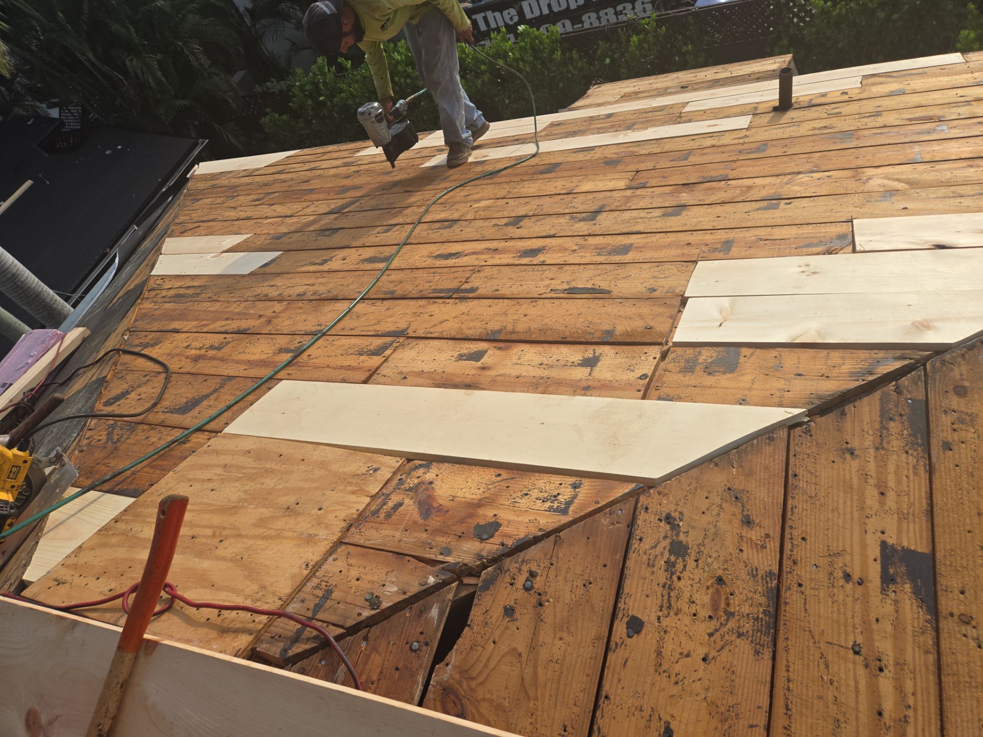 Project in St. Petersburg 33704 by Mitchell Roofing Company LLC 