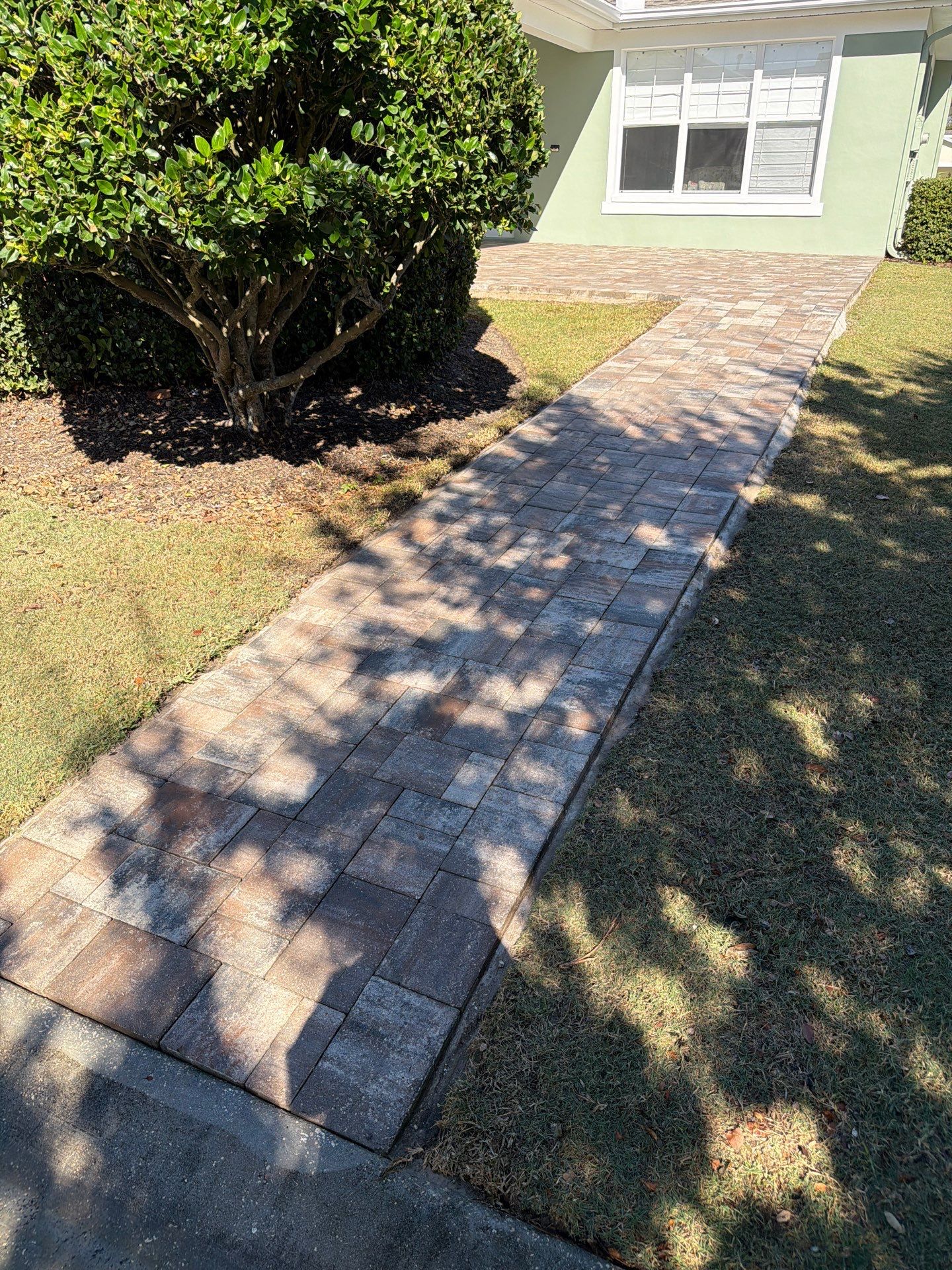 Multi-Toned Paver Patio and Walkway sealing in Mira Bay Apollo Beach by Supreme Paver Experts