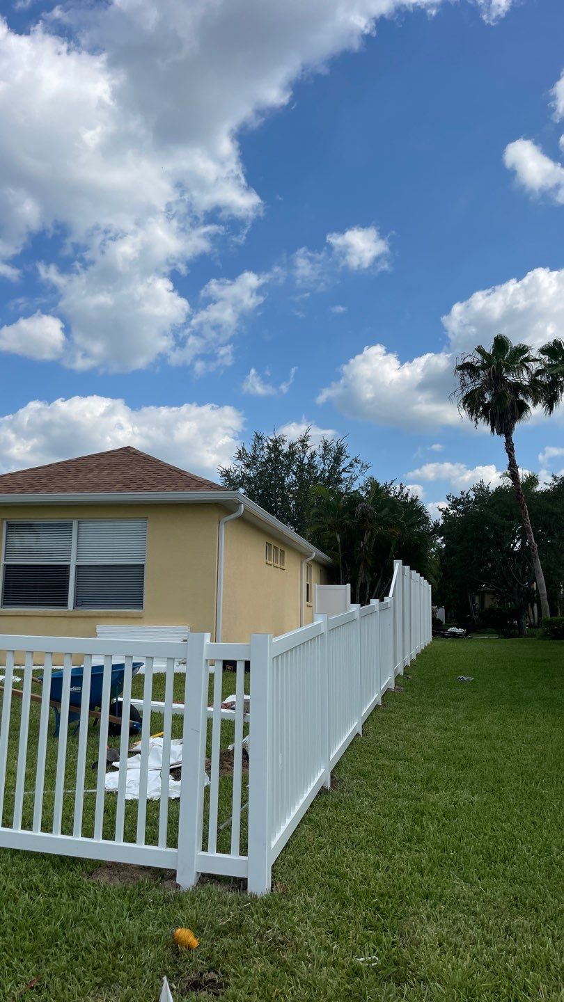 Lakewood Ranch, FL White Vinyl Privacy & Picket Fence by Asap fence and gates, LLC