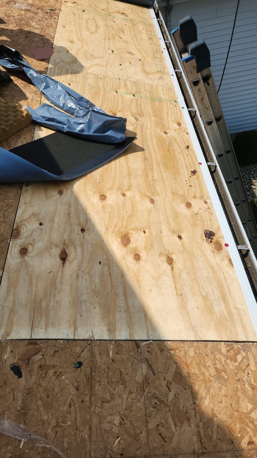 Residential Roofing Installation using GAF Timberline HDZ Charcoal by Rainstoppers Roofing