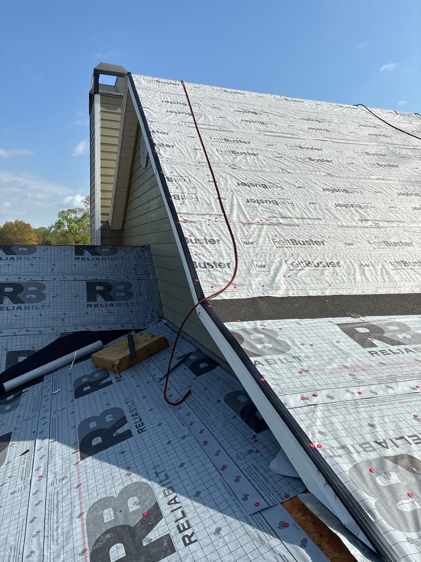 The Reavis's by United Contracting and Roofing