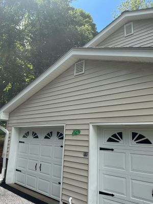 Gutter Cleaning in Byram, NJ — Gallo Bros job photo