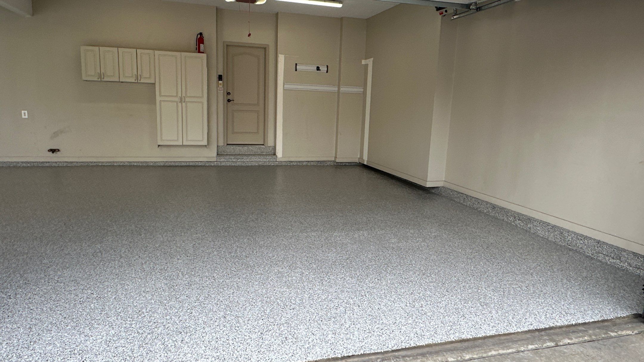 Rudy B. loves their new Coyote flake floor by Banner Garage
