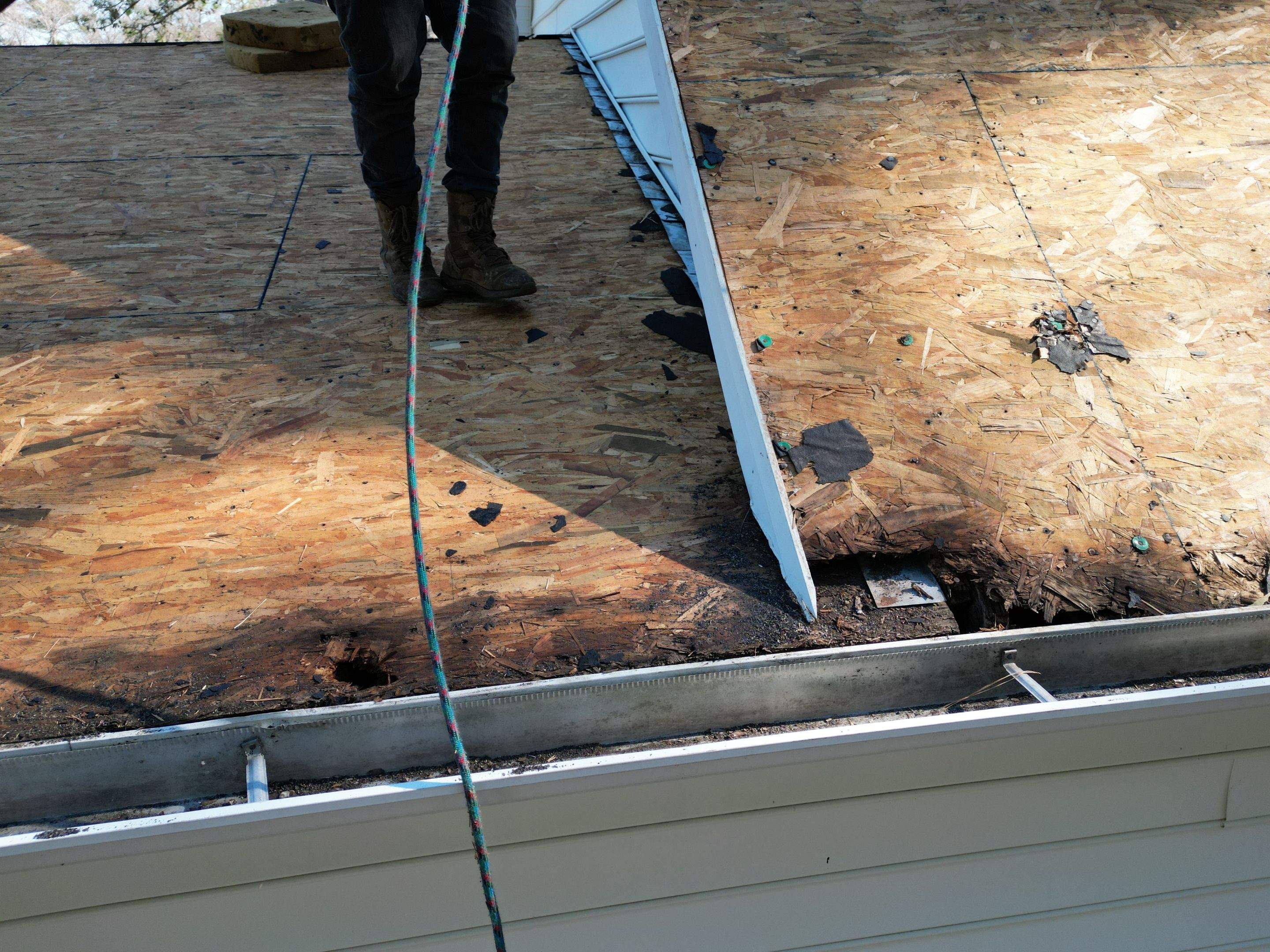 Onyx Black Roof Replacement in Kinston, NC – Owens Corning Duration Upgrade by Ironclad Roofing