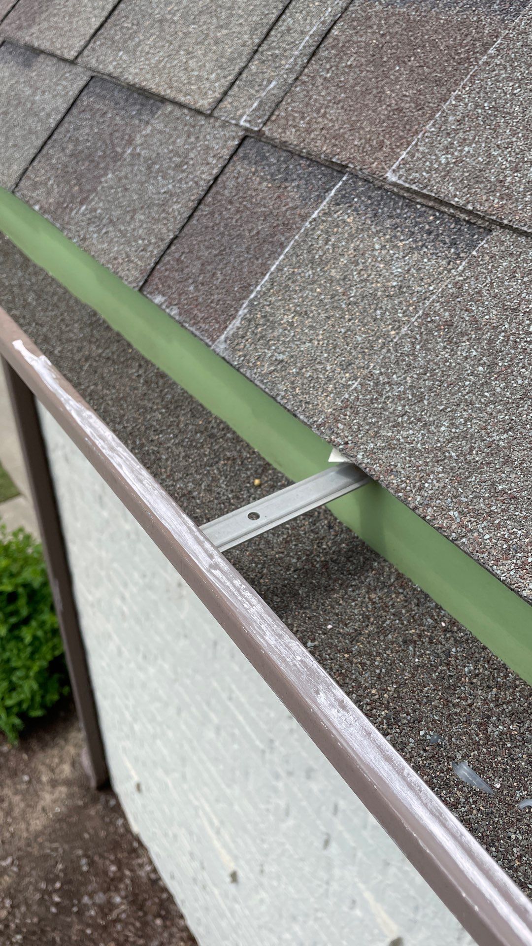 Residential Roof Replacement using Malarkey Vista (Weathered Wood) by Sentry Roofing