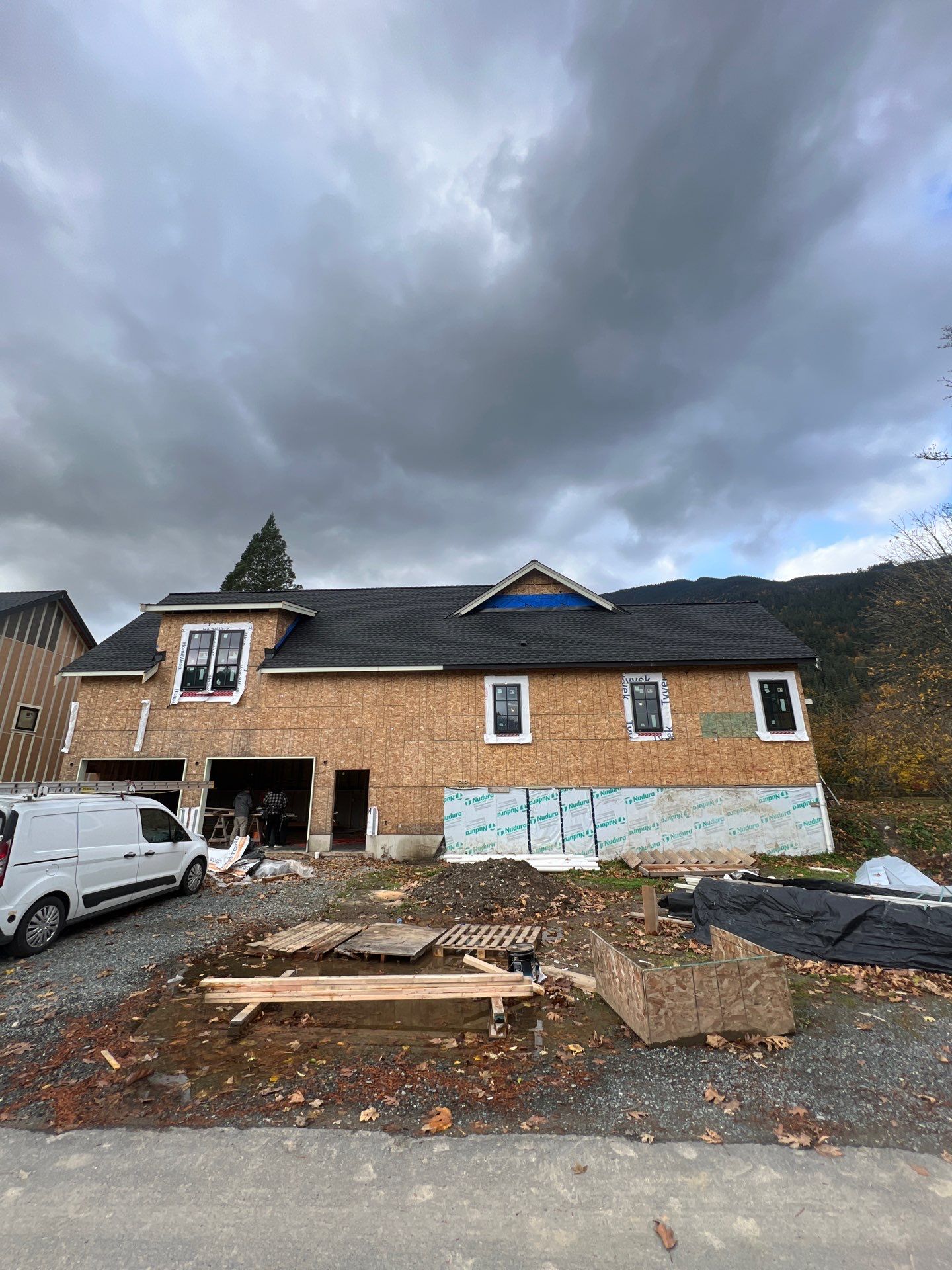 Residential Roofing Installation using GAF Charcoal HDZ by Top Notch Roofing Inc