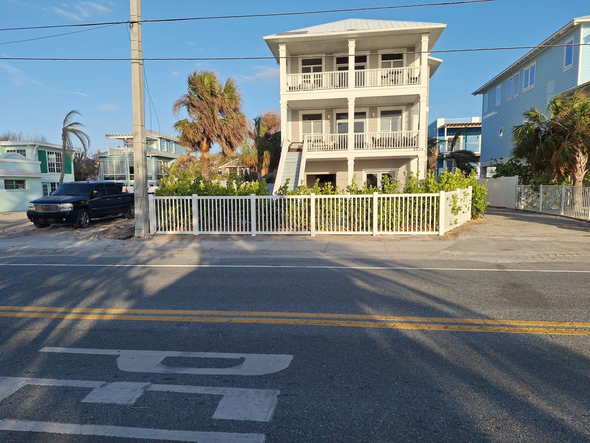 Vinyl Fence Installation using 6Ft Vinyl Privacy Fence with a 4Ft White Picket Fence by Asap fence and gates, LLC