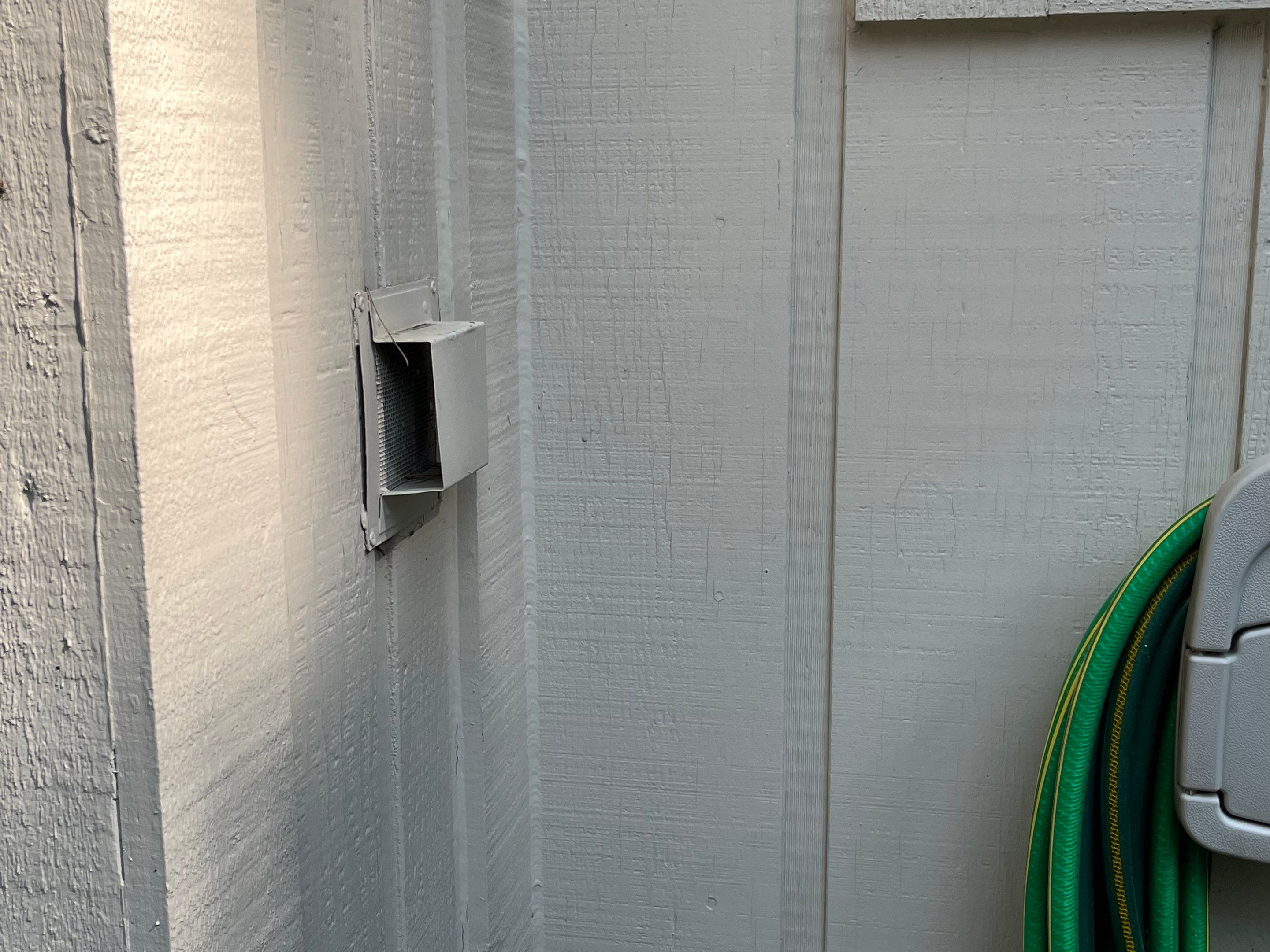Siding Replacement using CertainTeed Restoration Classis D4 by 180 Contractors