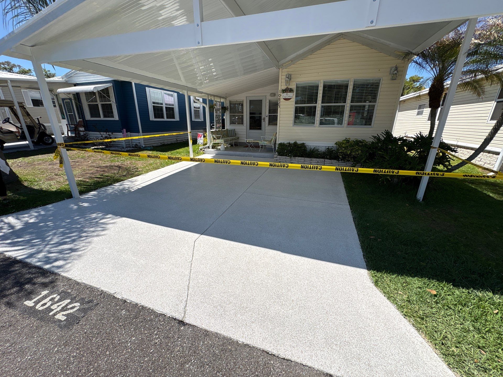 Riverview, FL Driveway Concrete Coating by Performance Floors & Coating