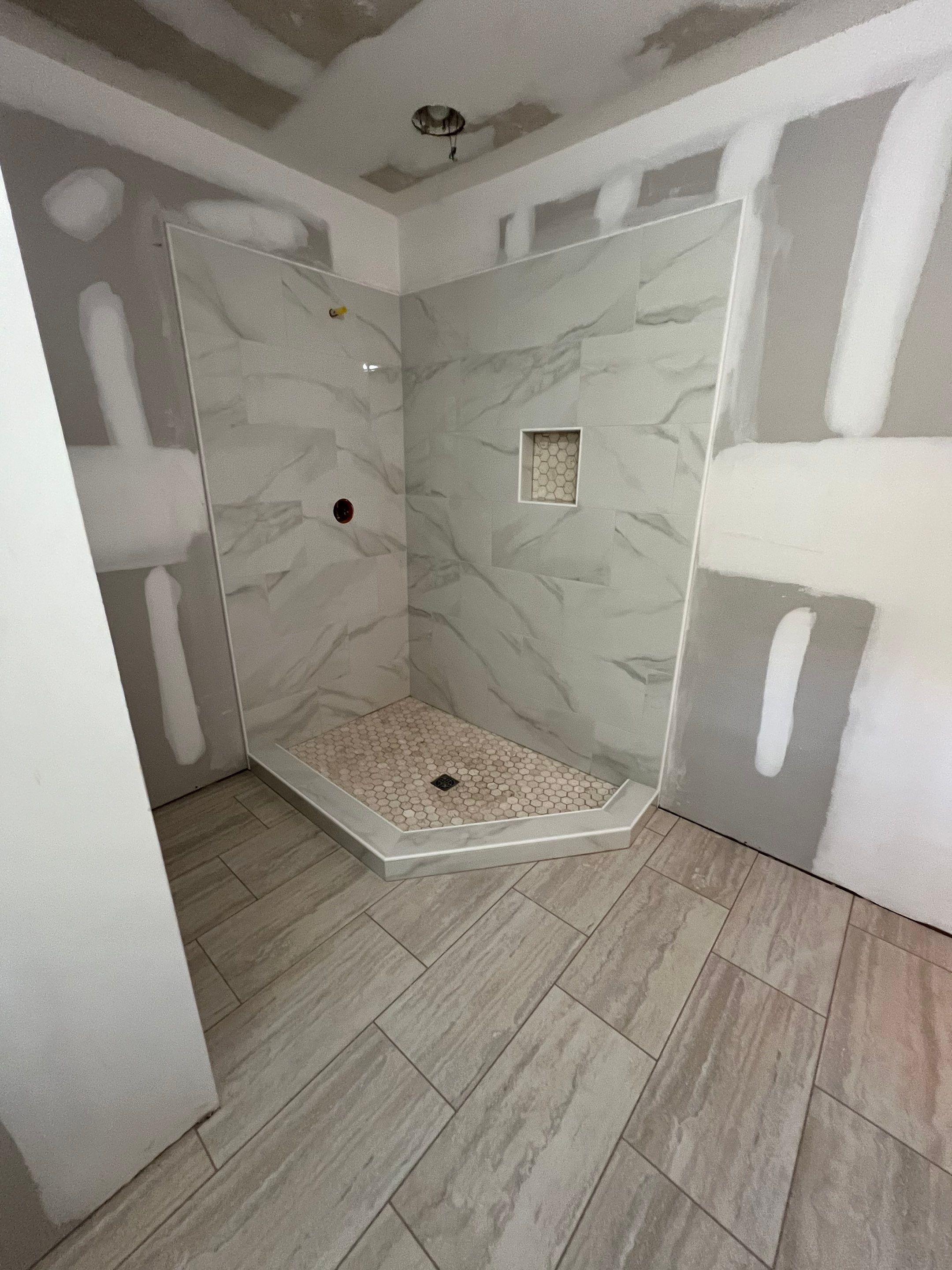 Russet Woods - Bathroom by Pillar and Pine