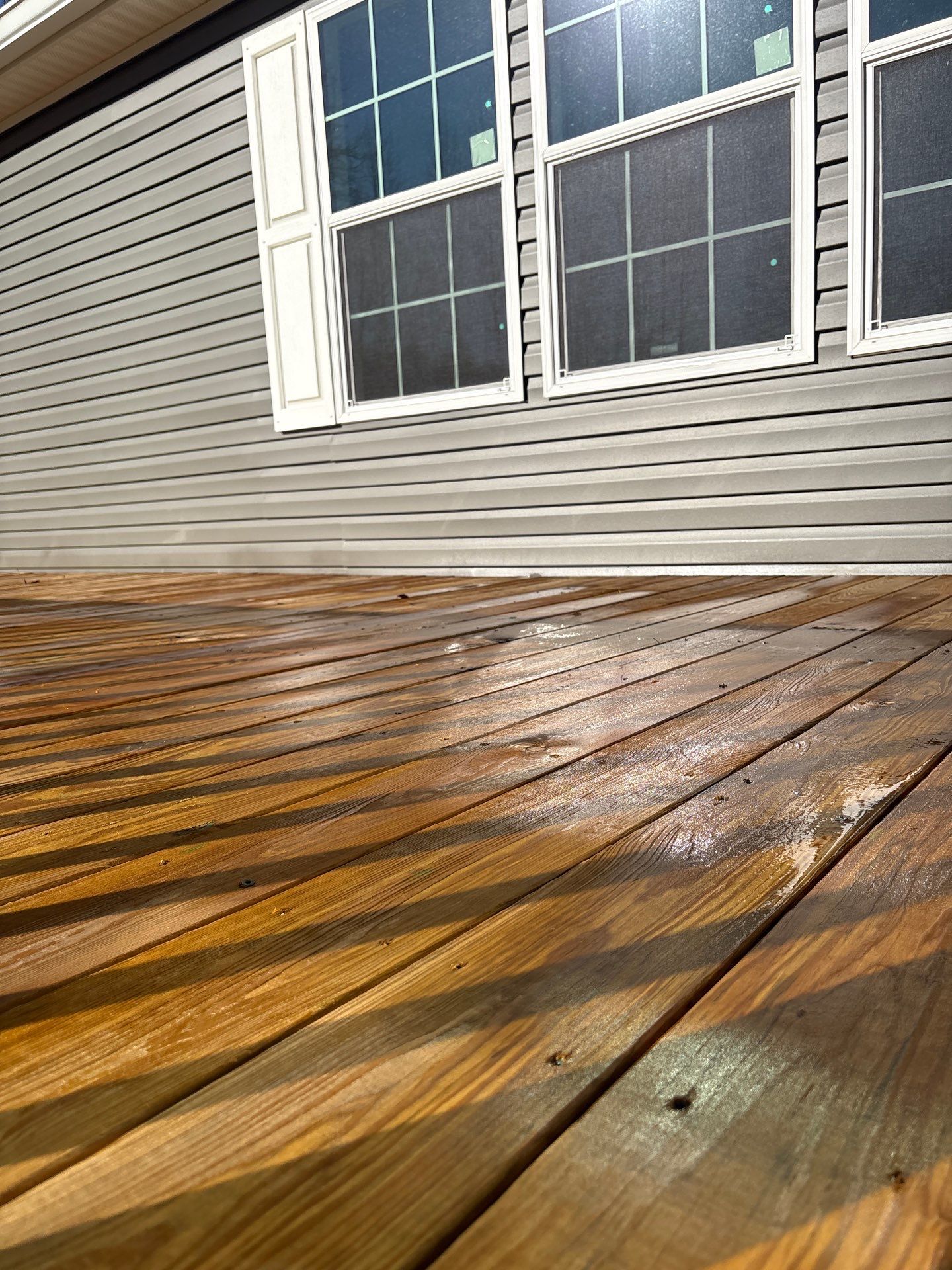 Wood Deck using Wood Sealant by DuraSeal