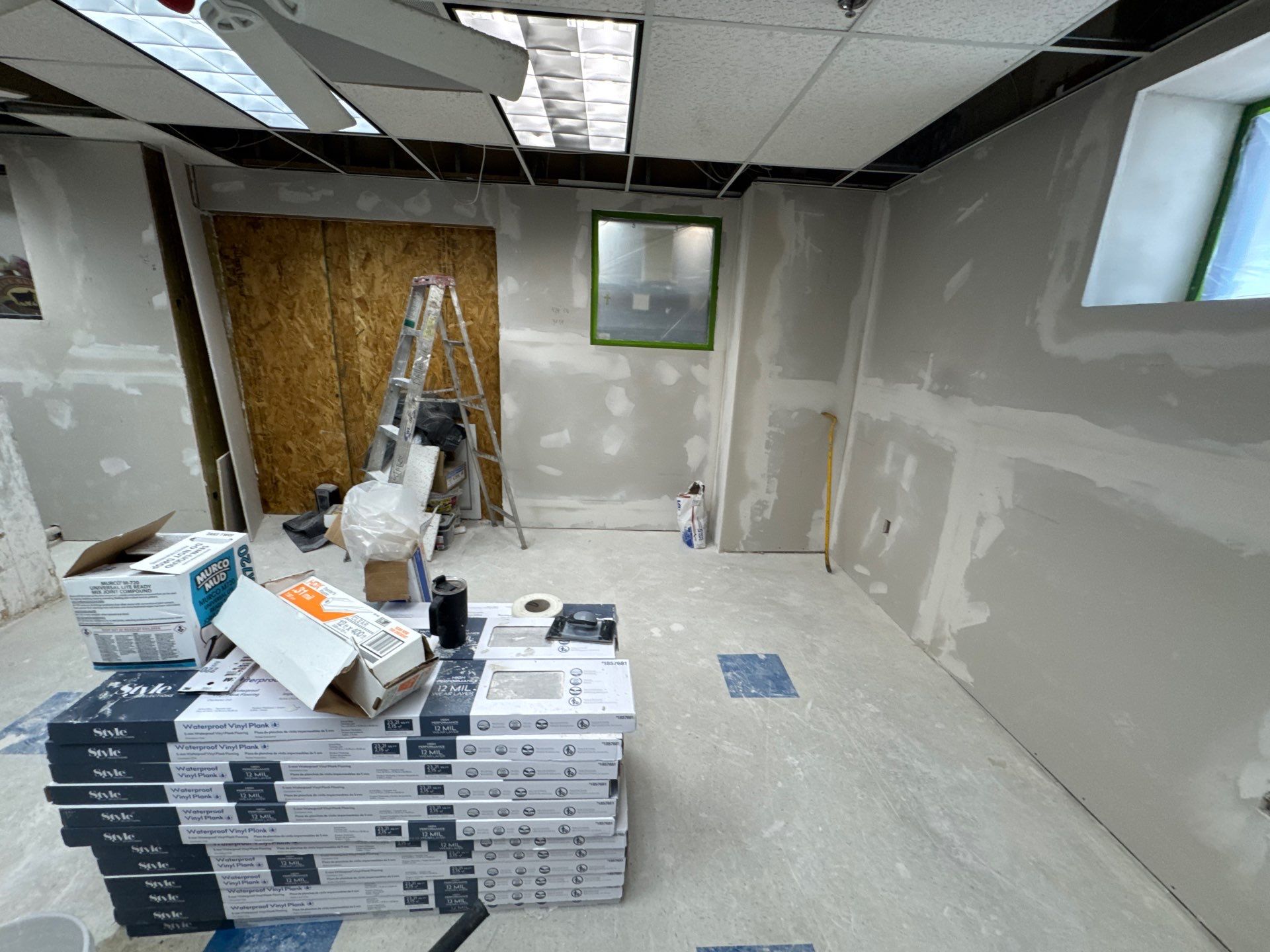 C-Store renovation at Dallas Life by EL-GC LLC 