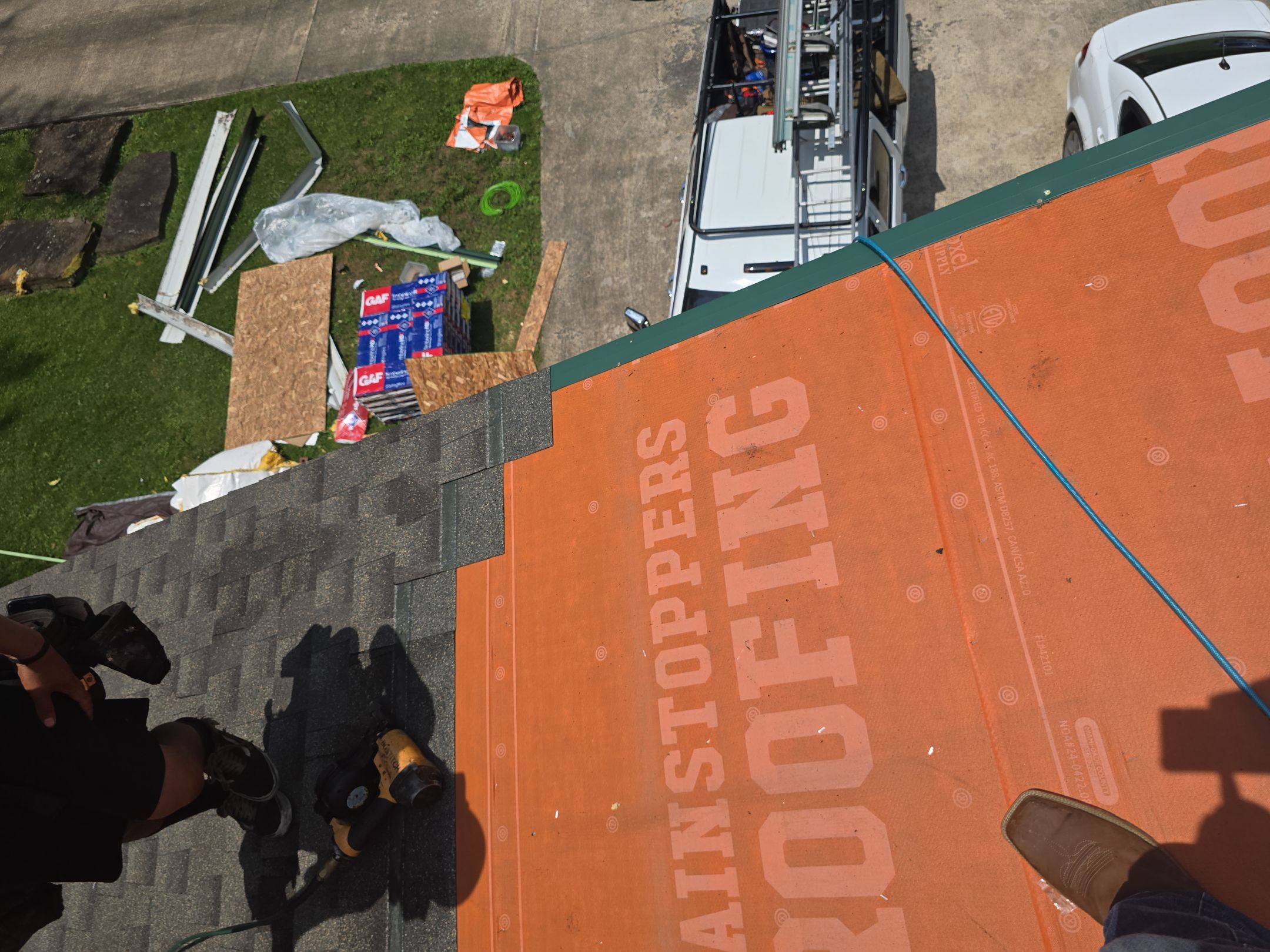 Residential Roofing Installation using GAF Timberline HDZ Weatherer Wood by Rainstoppers Roofing