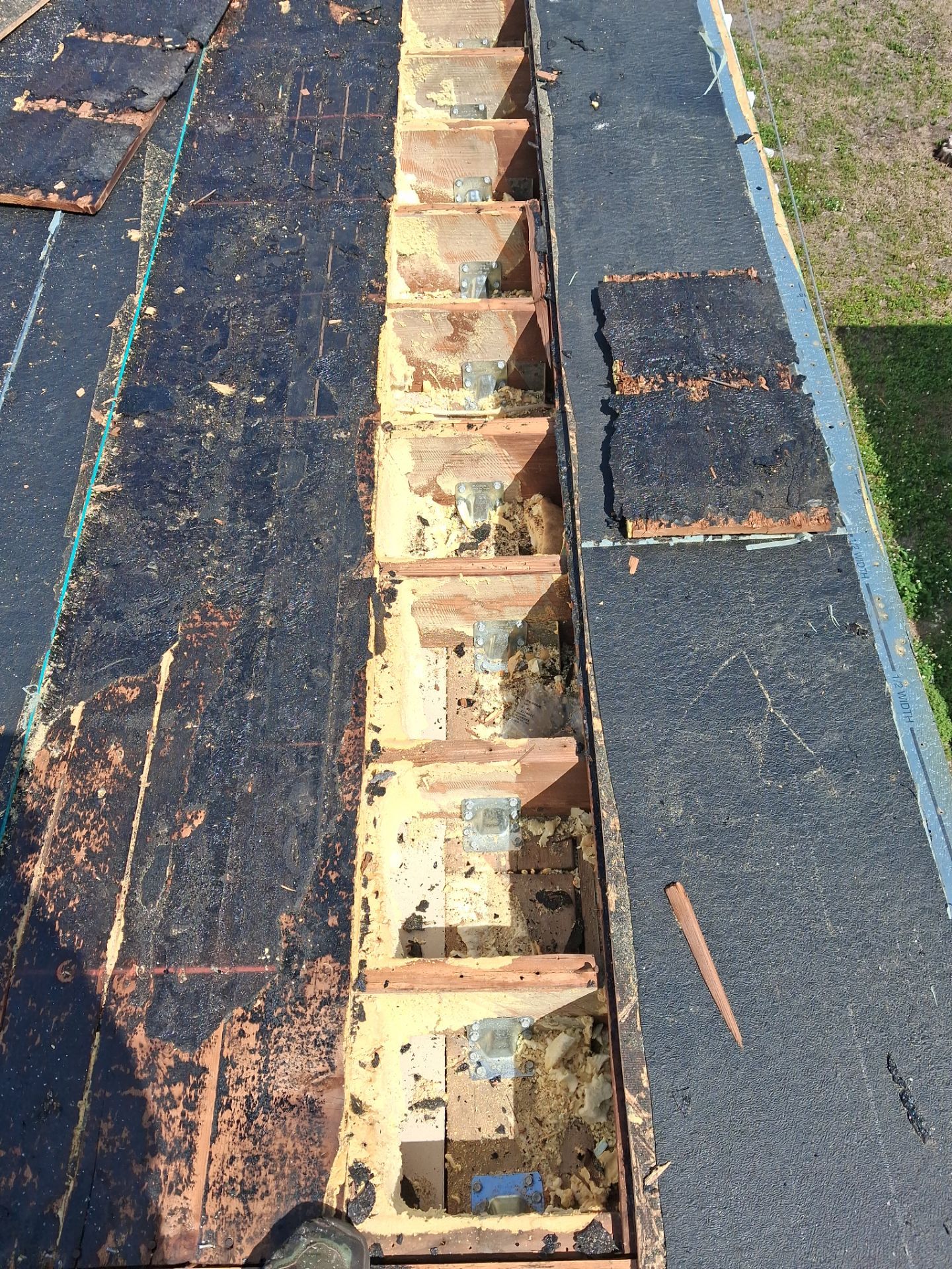 Project in South Pasadena 33707 by Mitchell Roofing Company LLC 