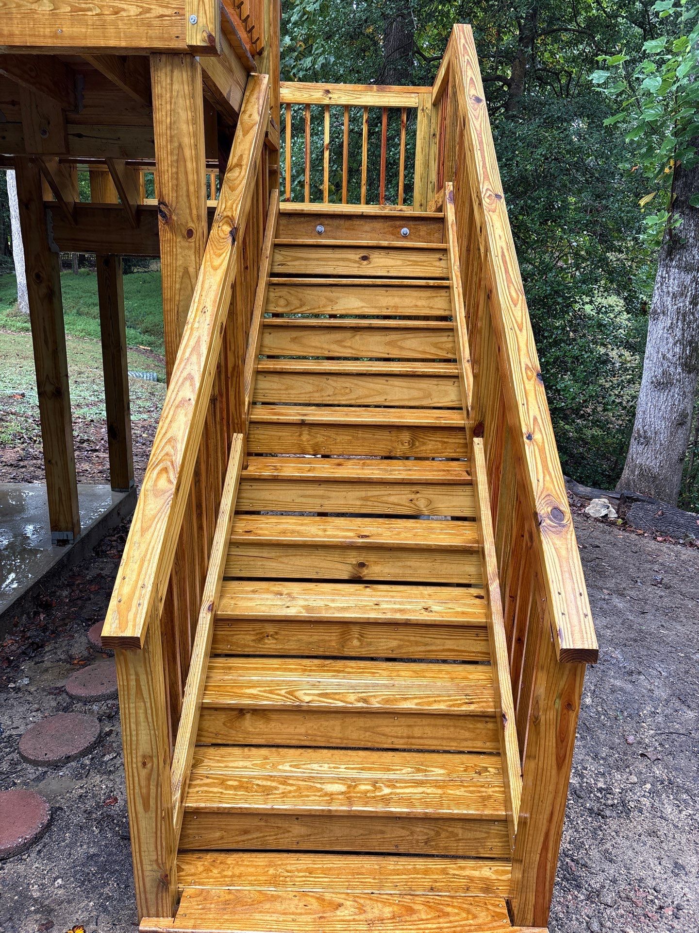 Wood Deck using Wood Sealant by DuraSeal