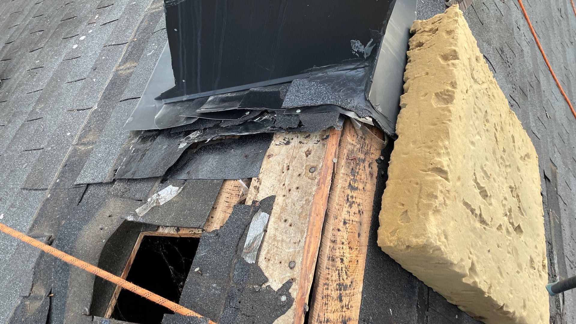 Roof Replacement using CertainTeed Landmark by 180 Contractors