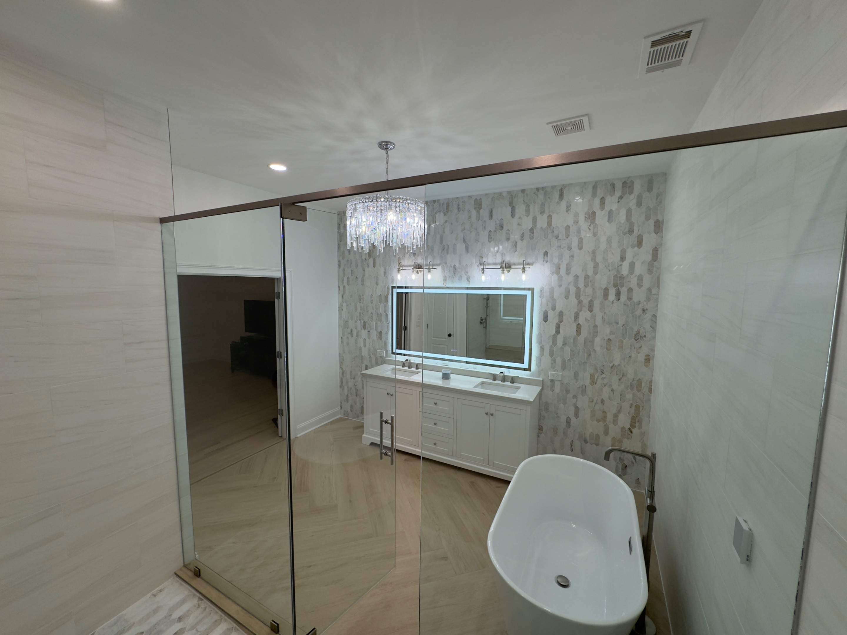 Full master bathroom renovation by Prudencio