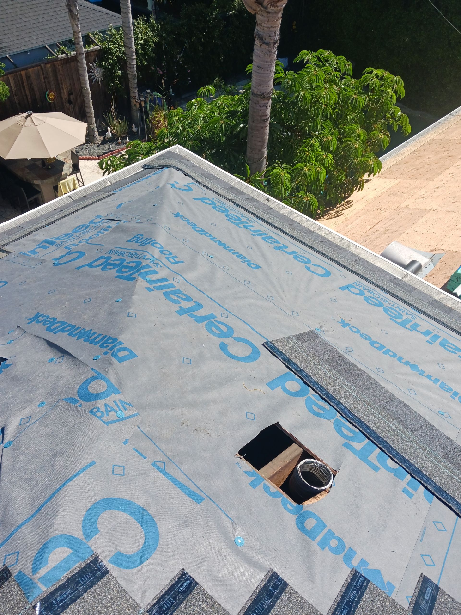Roof Replacement - Los Angeles CA 91601 by Epic Roof Replacement