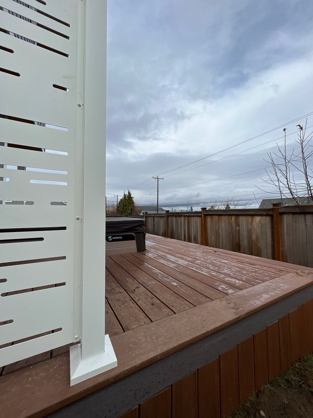 Deck Extension with Hideaway Screen by Alki deck builders 
