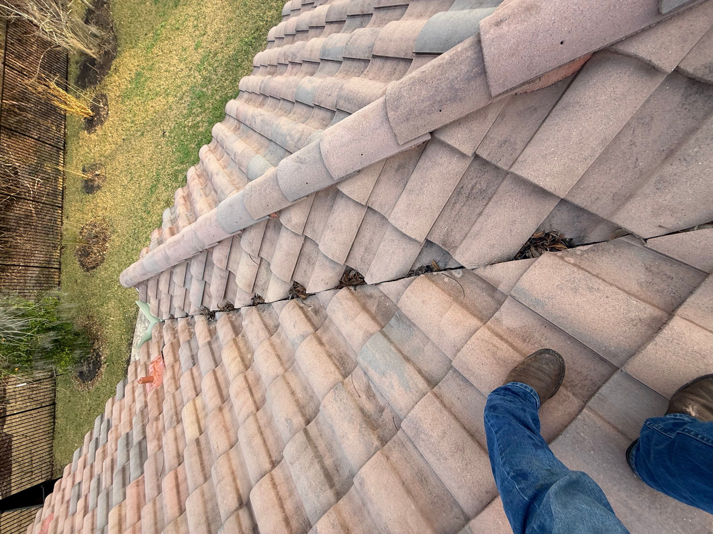 Roof Replacement in Sienna Village of Bees Creek, Missouri City TX by Roof Repair Company
