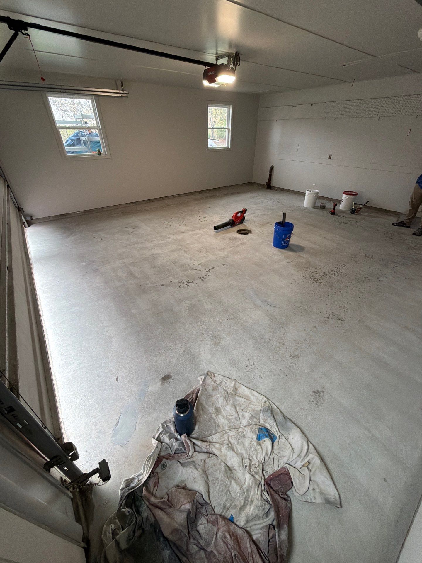 Muskegon Garage Interior Painting and Epoxy Flake Floor Installation by Gordon Painting